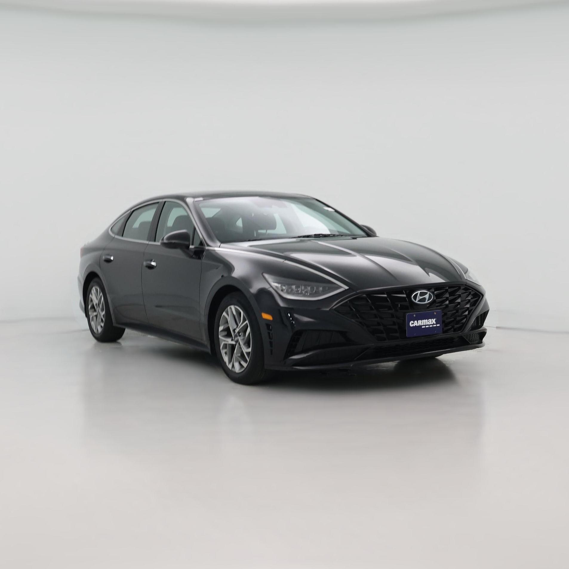 Thumbnail: 2023 Hyundai Sonata - 1