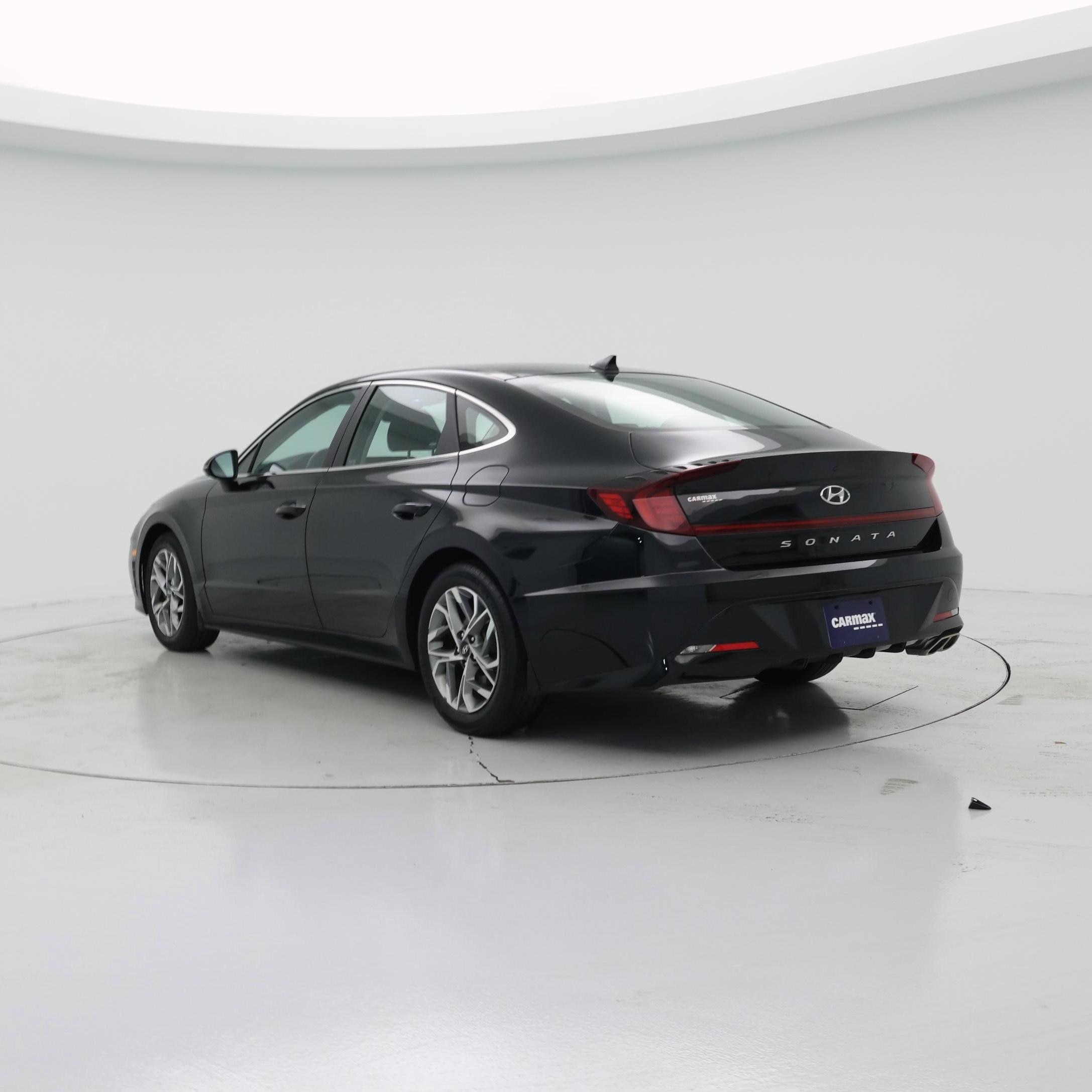 Thumbnail: 2023 Hyundai Sonata - 2