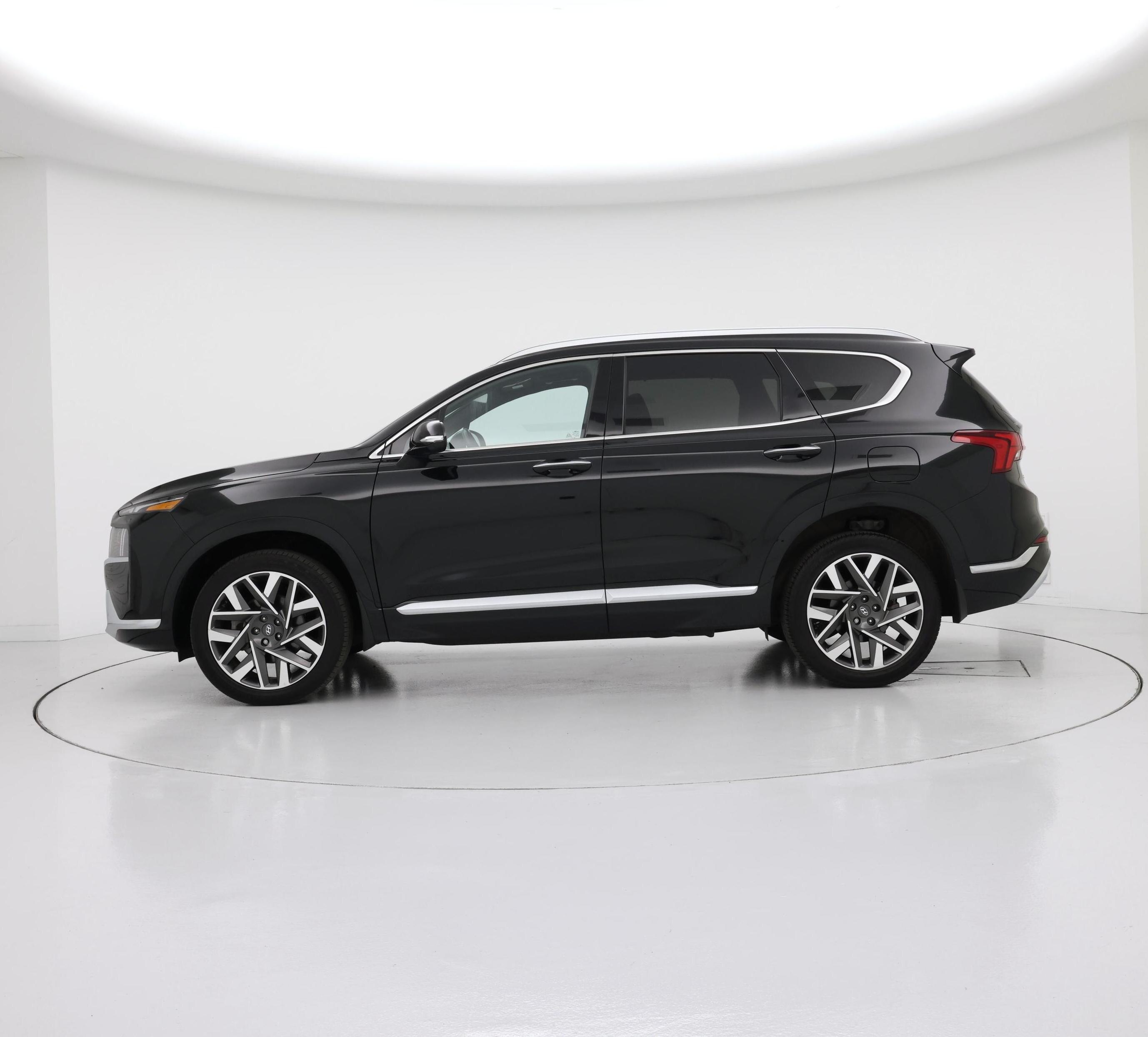Thumbnail: 2023 Hyundai Santa Fe - 3