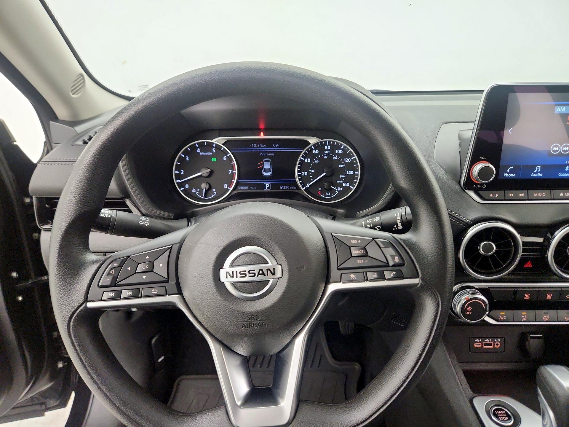 Thumbnail: 2023 Nissan Sentra - 10