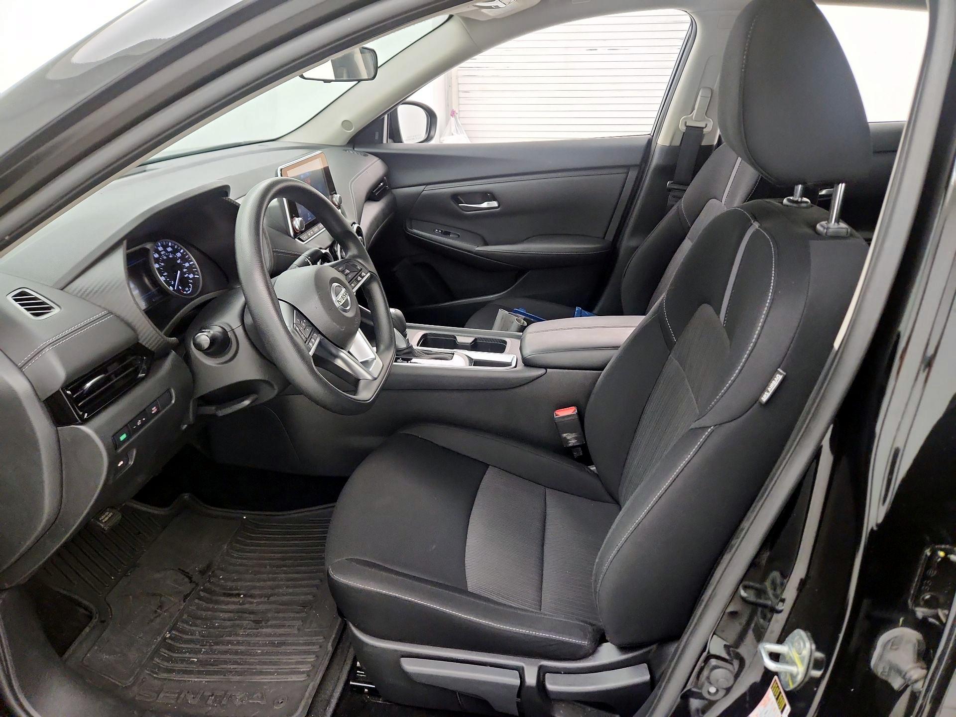 Thumbnail: 2023 Nissan Sentra - 11