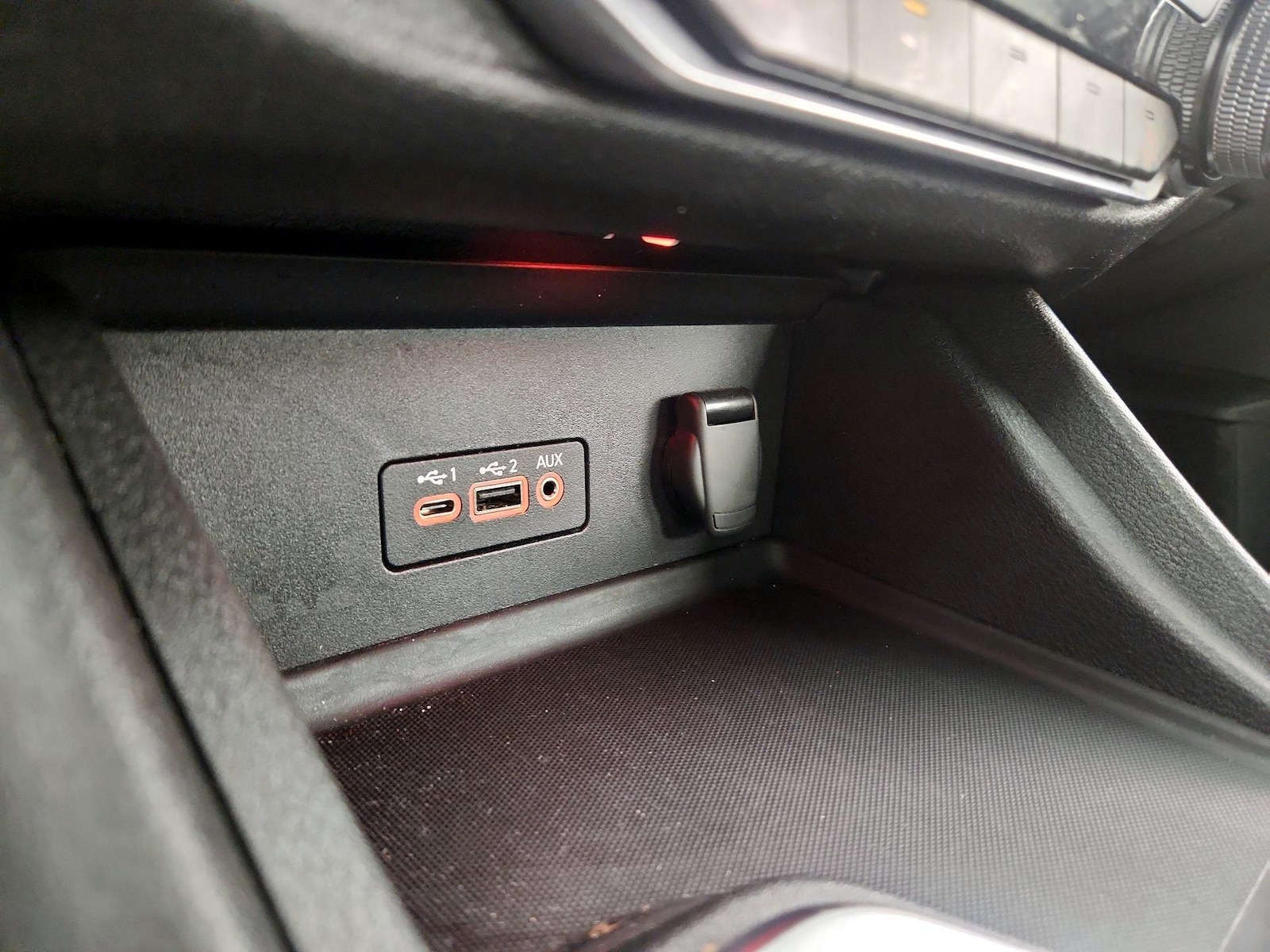 2023 Nissan Sentra SV - Photo 19