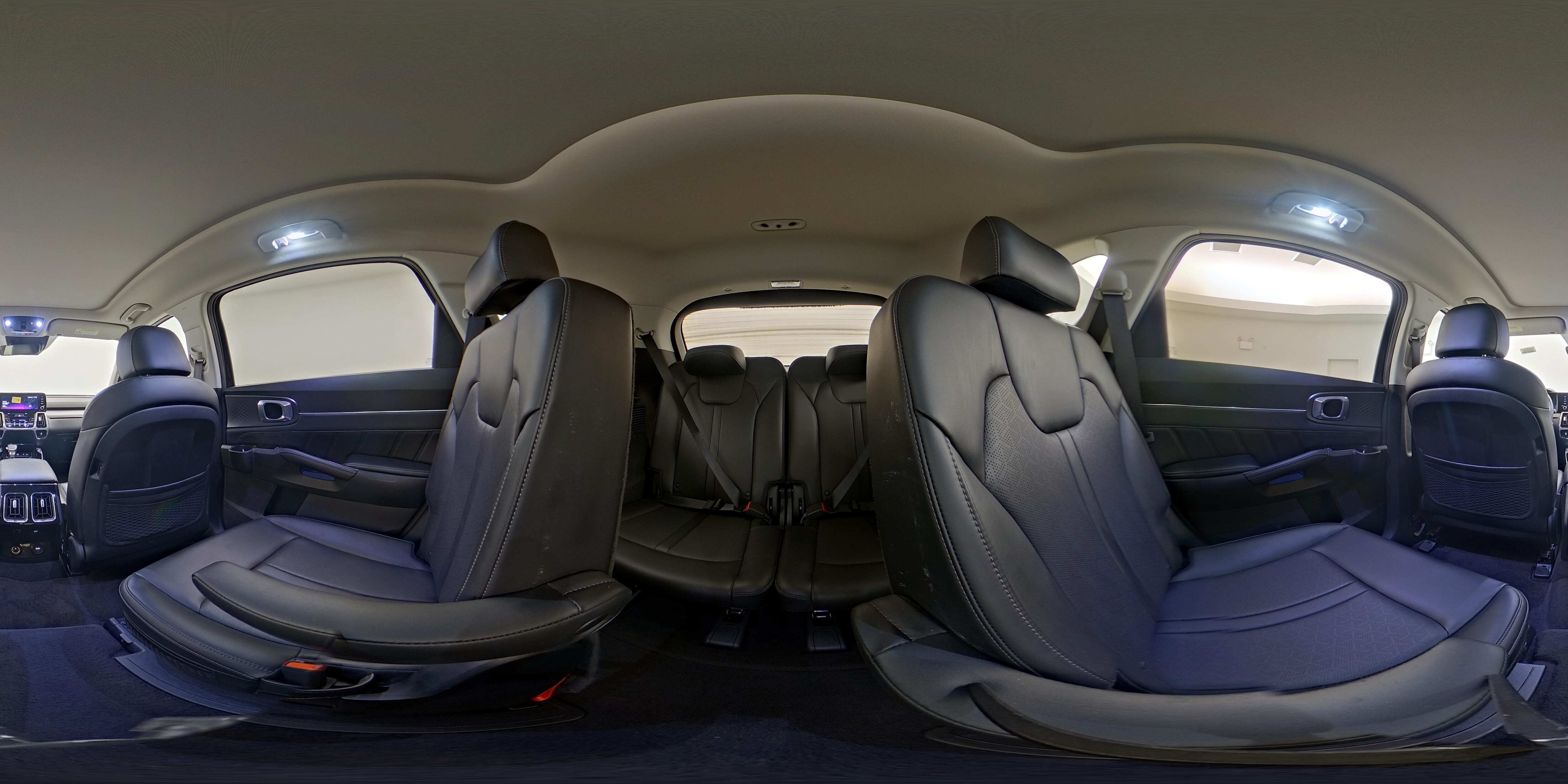 2023 Kia Sorento SX - Photo 29