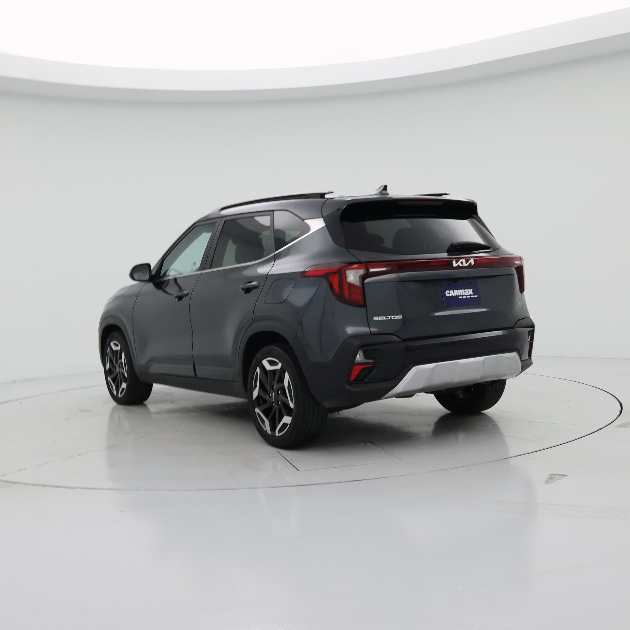 Thumbnail: 2024 Kia Seltos - 2