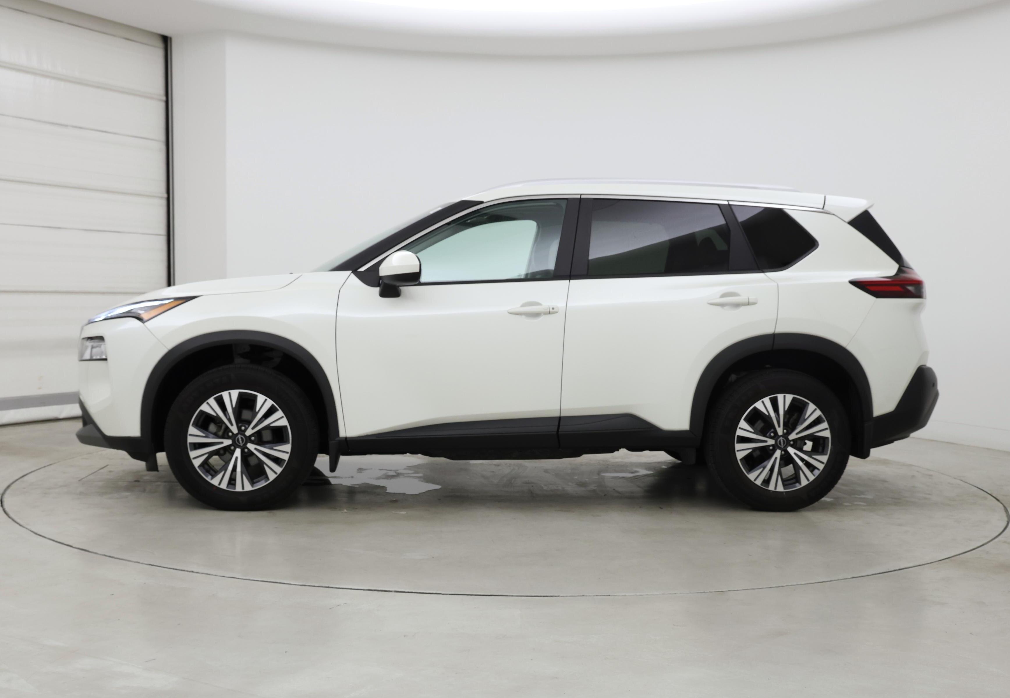 Thumbnail: 2023 Nissan Rogue - 3