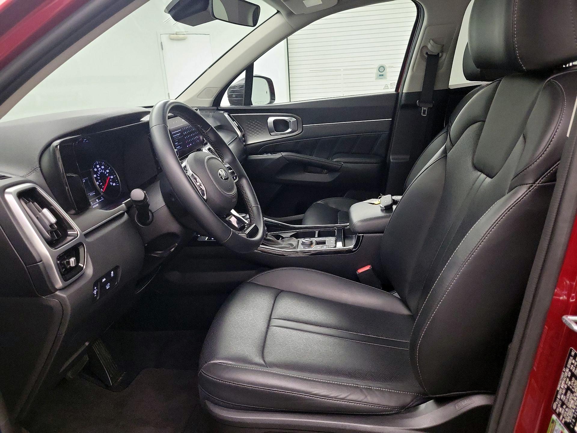 Thumbnail: 2021 Kia Sorento - 11