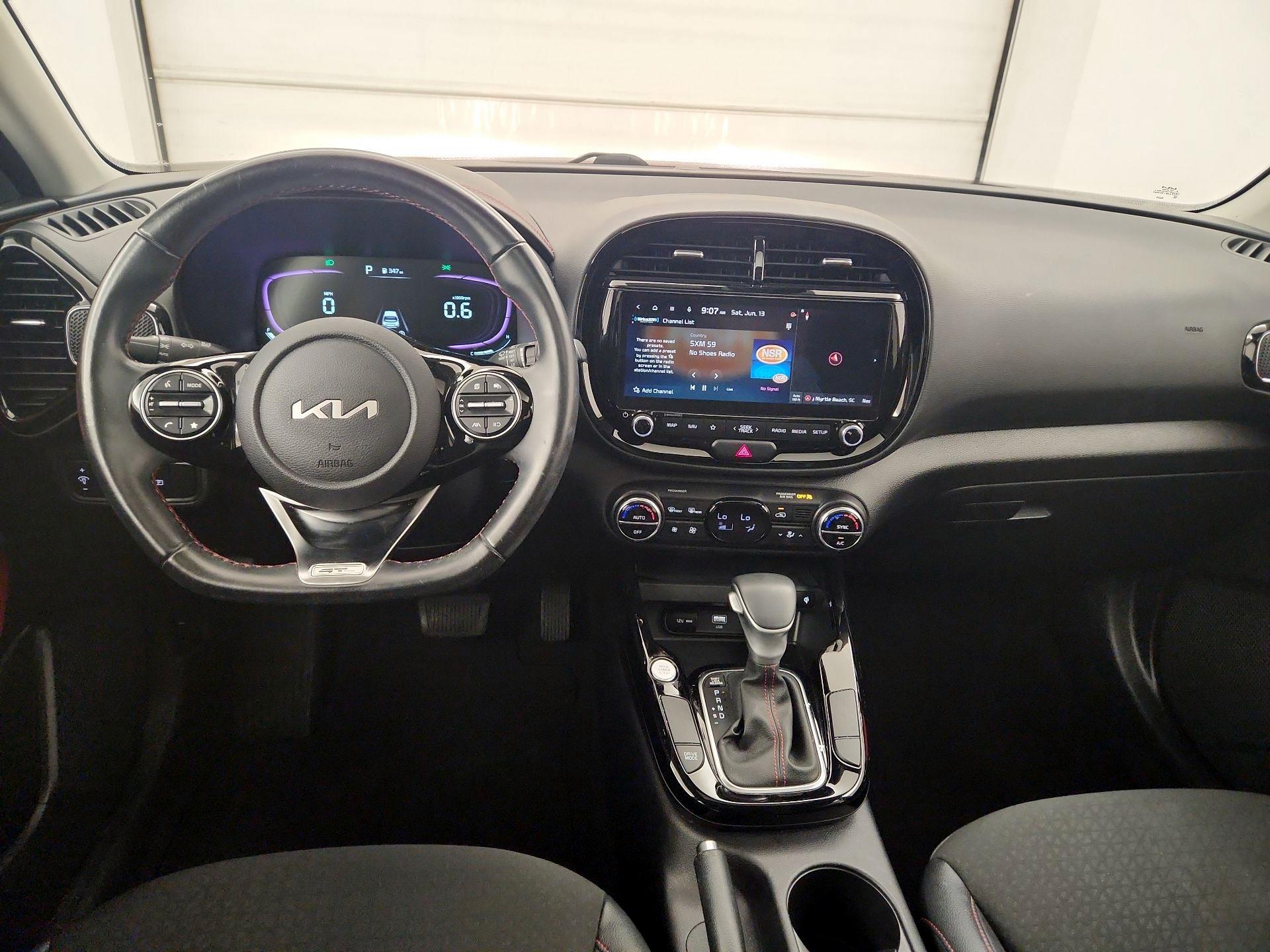 Thumbnail: 2023 Kia Soul - 9