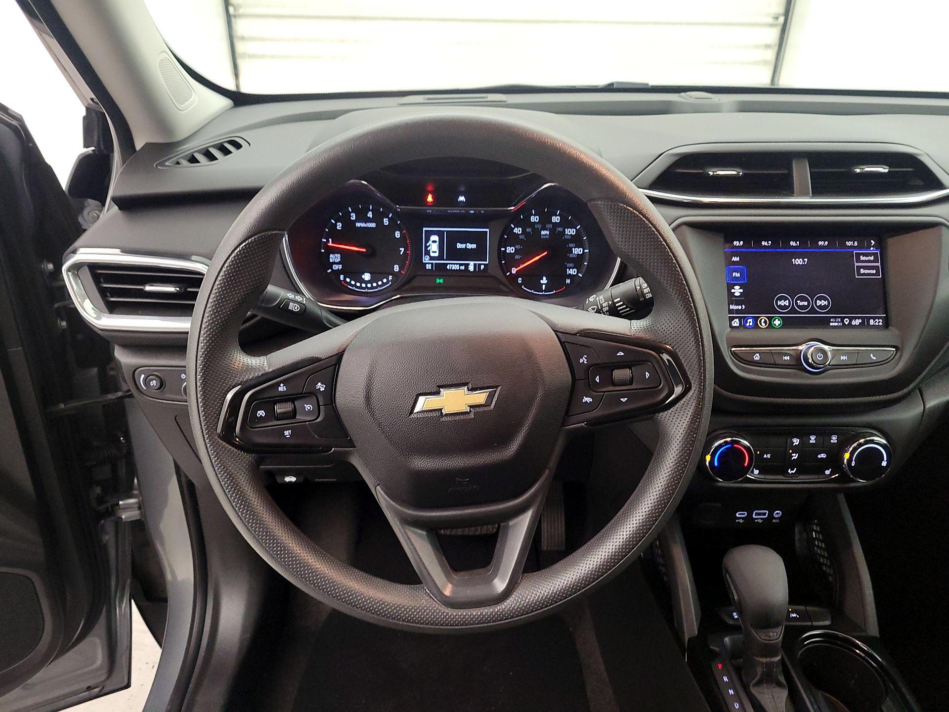 Thumbnail: 2023 Chevrolet TrailBlazer - 10