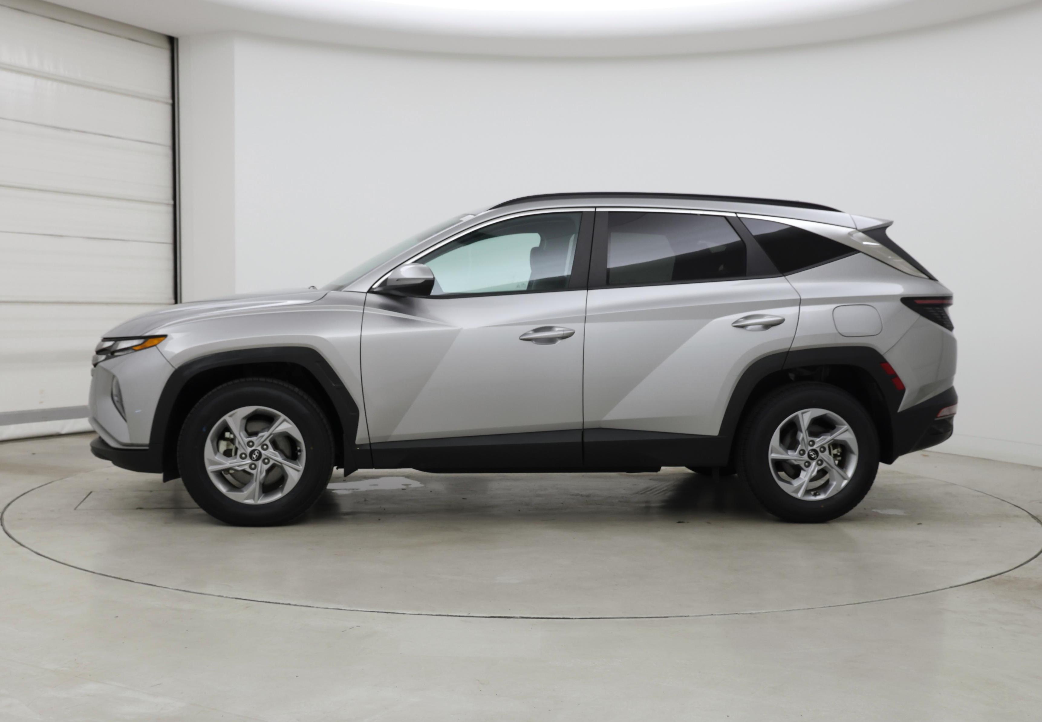 Thumbnail: 2023 Hyundai Tucson - 3