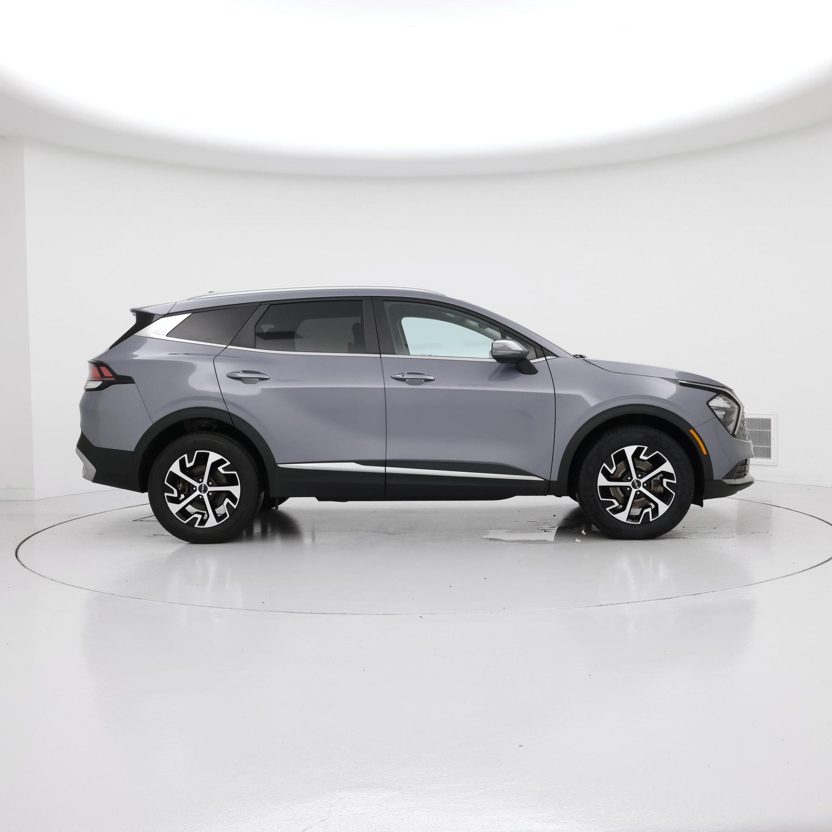 Thumbnail: 2023 Kia Sportage - 7