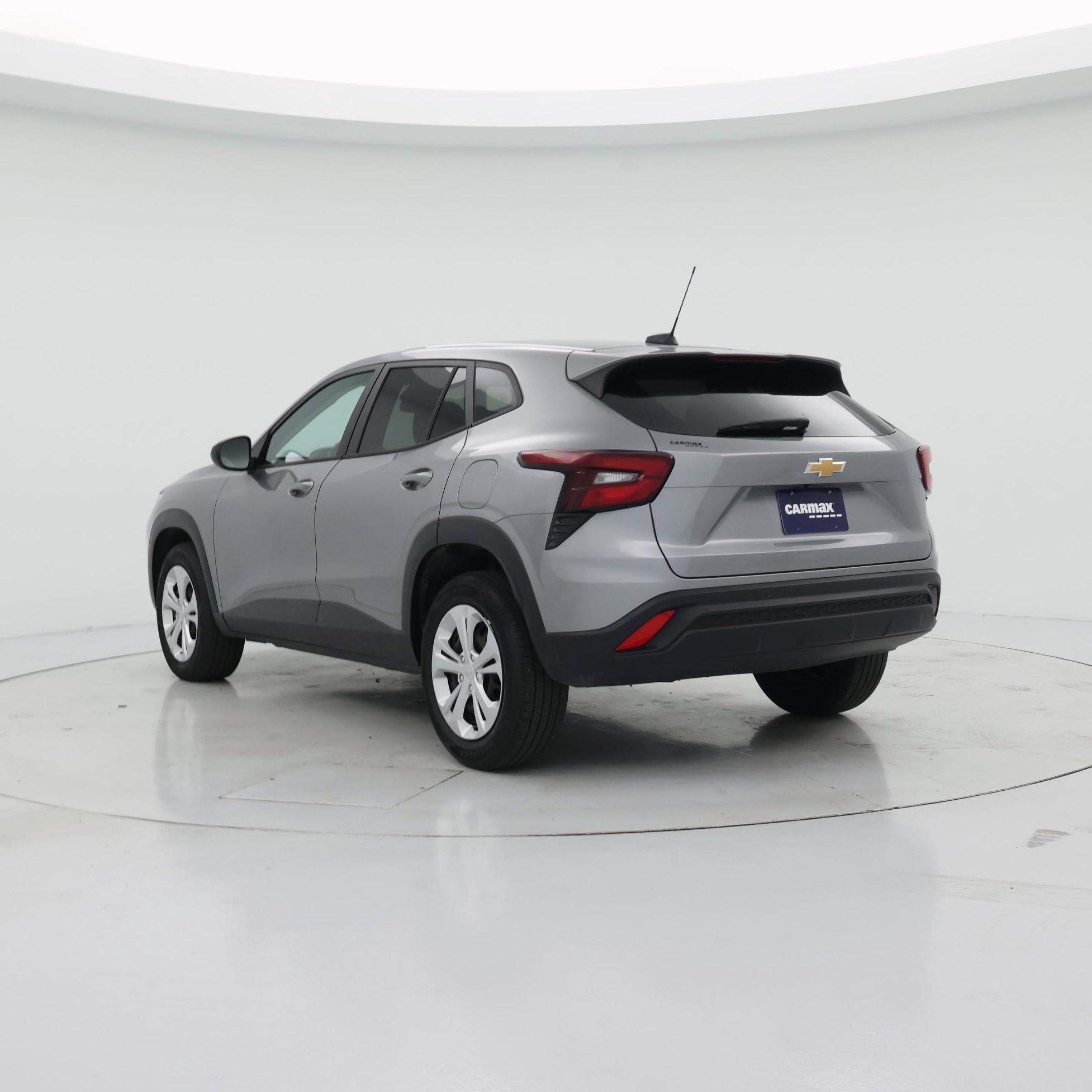 Thumbnail: 2024 Chevrolet Trax - 2