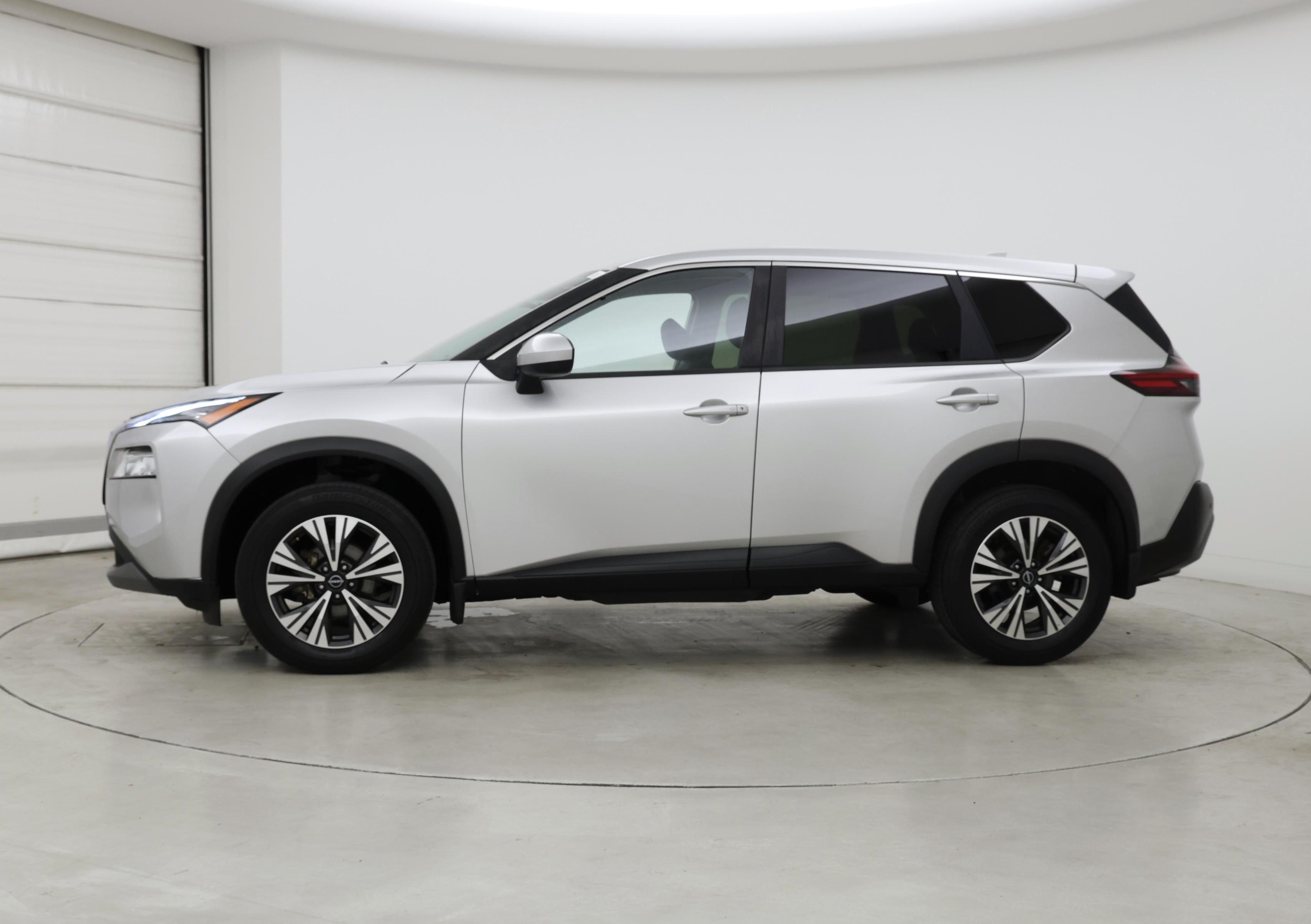 Thumbnail: 2023 Nissan Rogue - 3