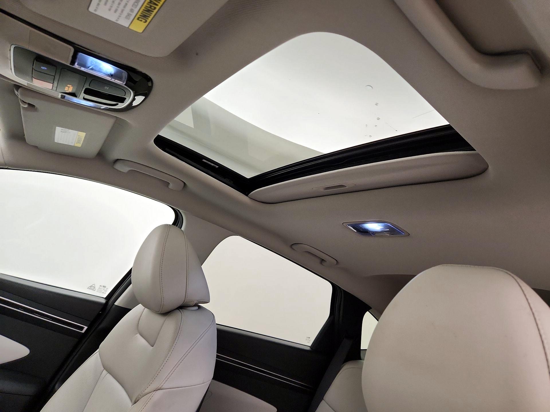 Thumbnail: 2023 Hyundai Tucson - 19