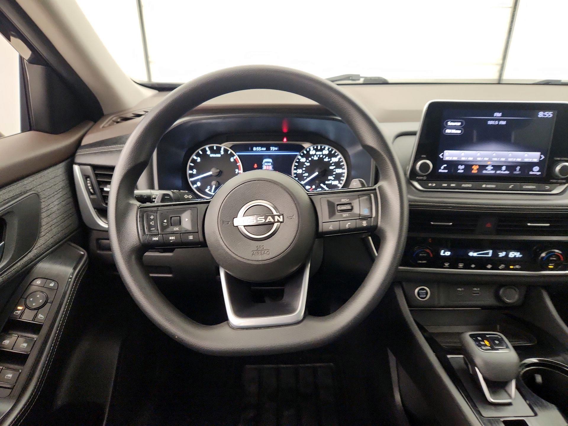 Thumbnail: 2023 Nissan Rogue - 10