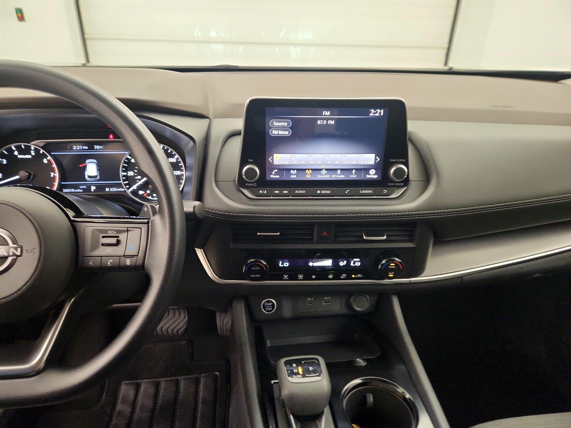 Thumbnail: 2023 Nissan Rogue - 9