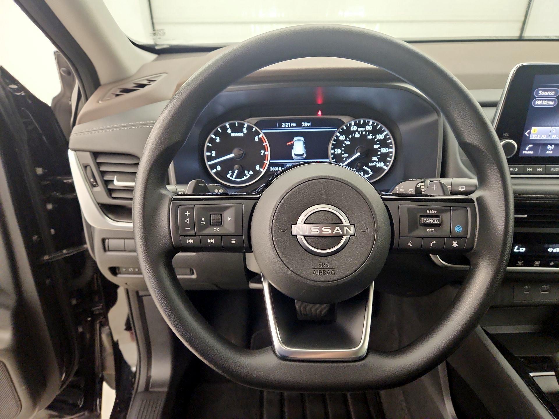 Thumbnail: 2023 Nissan Rogue - 10