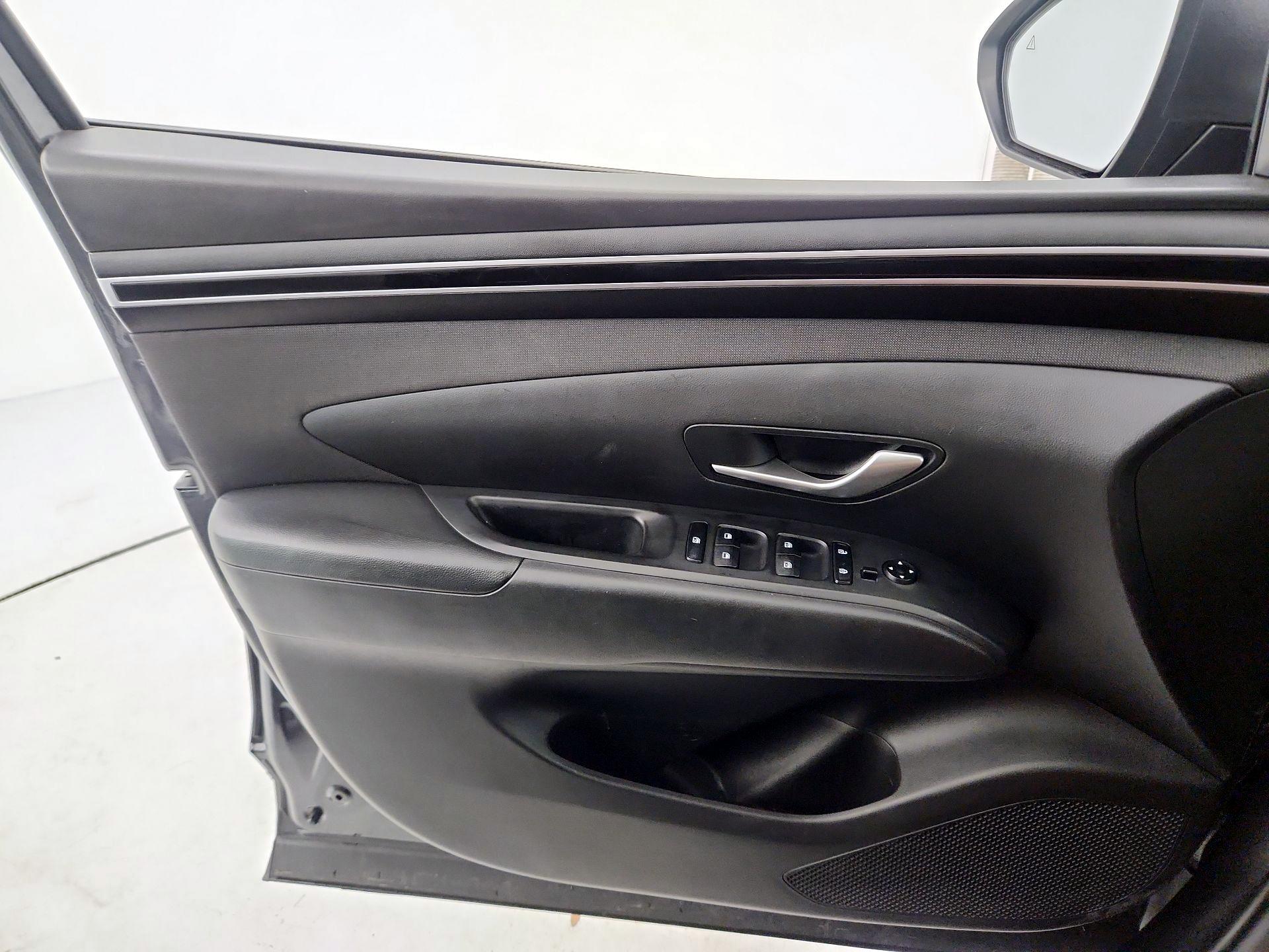 Thumbnail: 2023 Hyundai Tucson - 12