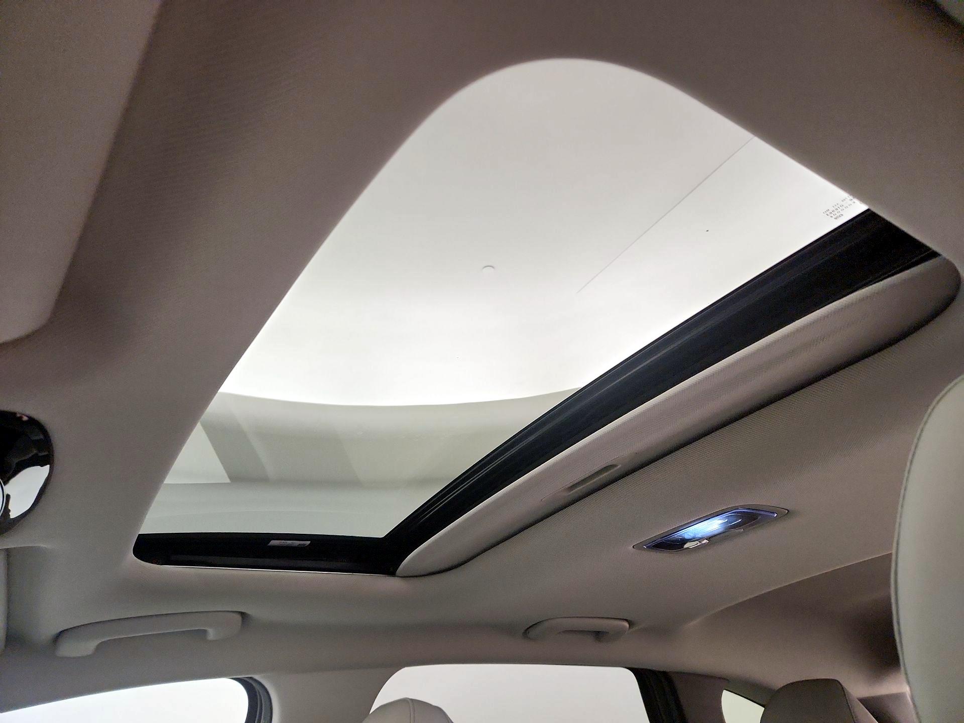 Thumbnail: 2023 Hyundai Tucson - 19