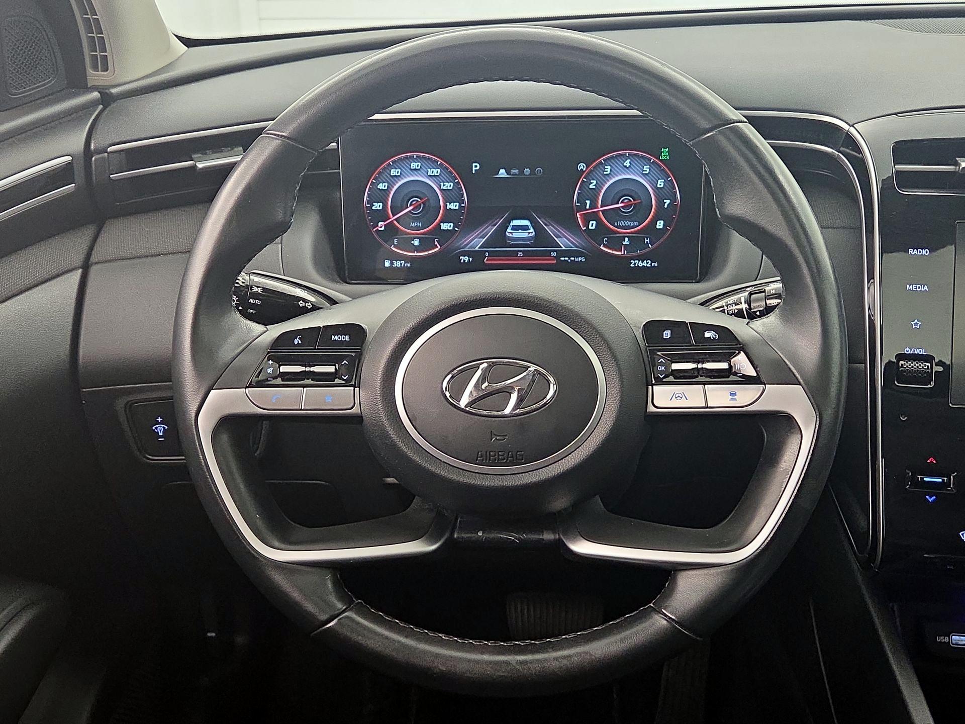Thumbnail: 2023 Hyundai Tucson - 10