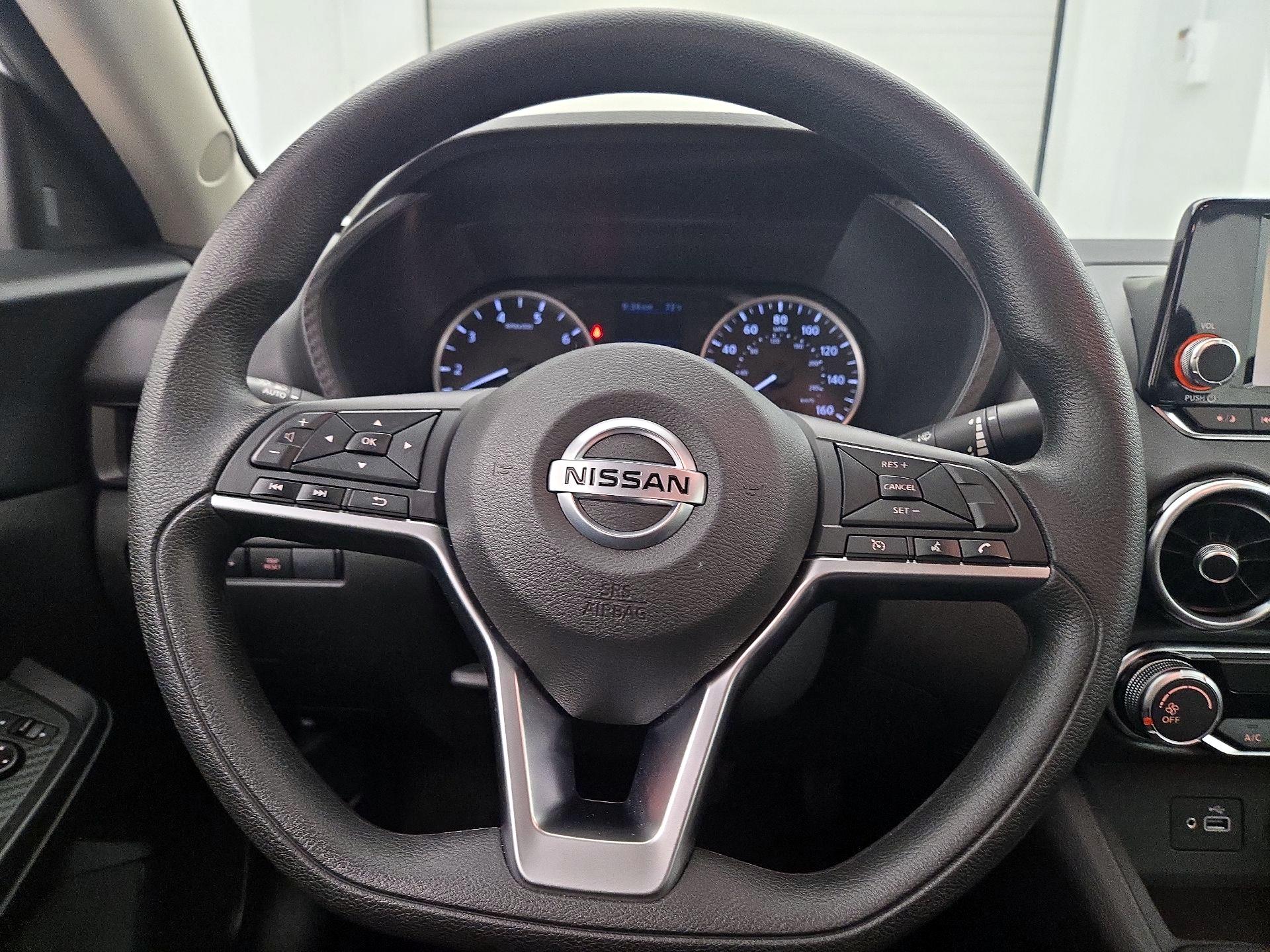 Thumbnail: 2023 Nissan Sentra - 10