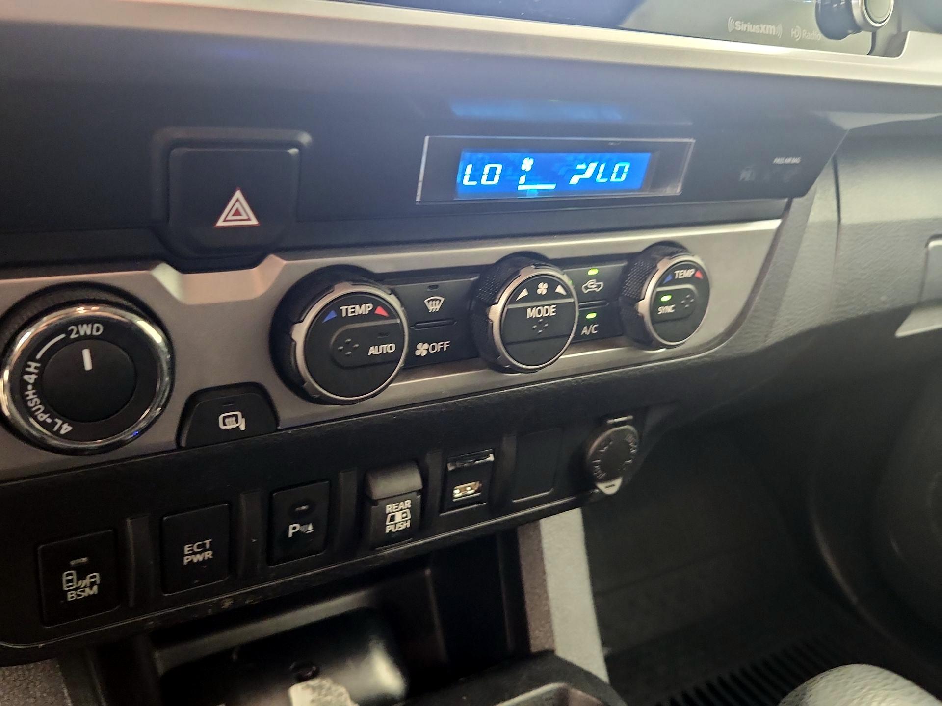 Thumbnail: 2023 Toyota Tacoma - 17