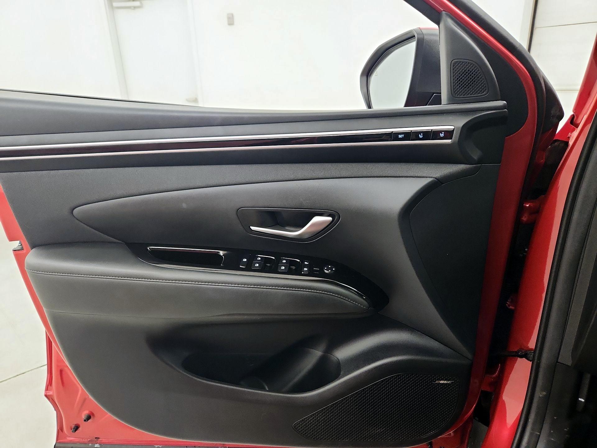 Thumbnail: 2023 Hyundai Tucson - 12