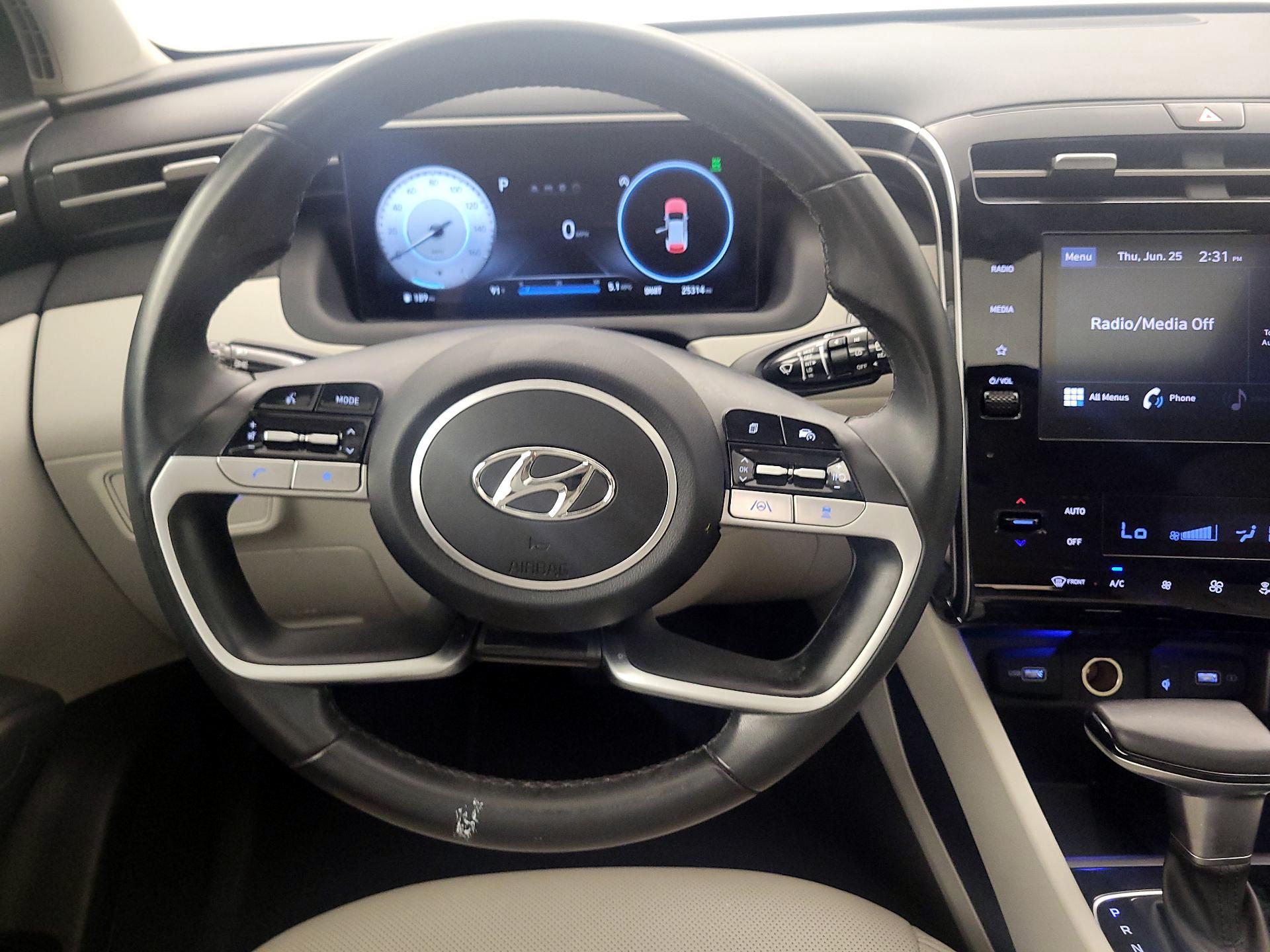 Thumbnail: 2023 Hyundai Tucson - 10