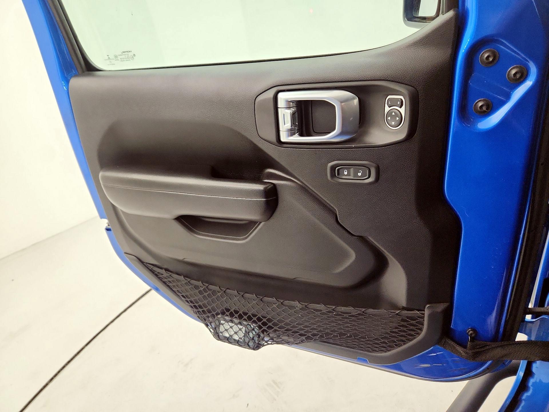 Thumbnail: 2021 Jeep Wrangler - 10