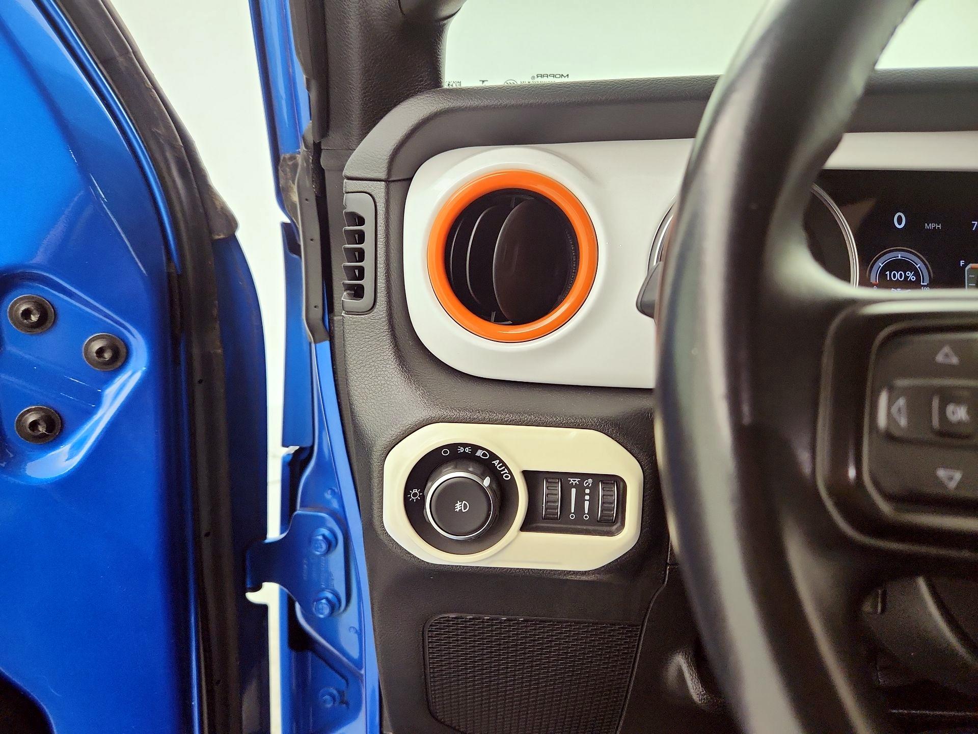 Thumbnail: 2021 Jeep Wrangler - 11