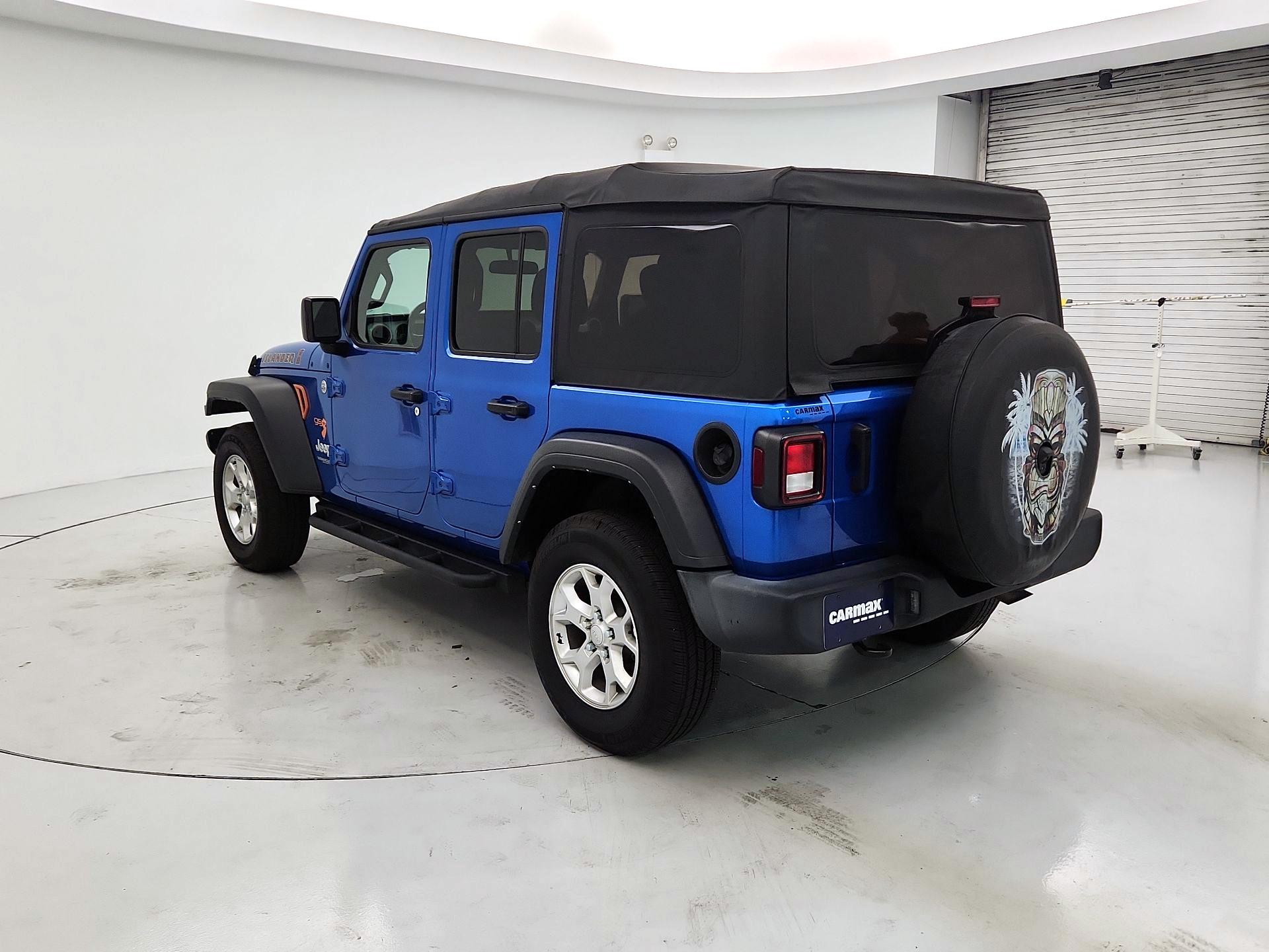Thumbnail: 2021 Jeep Wrangler - 7