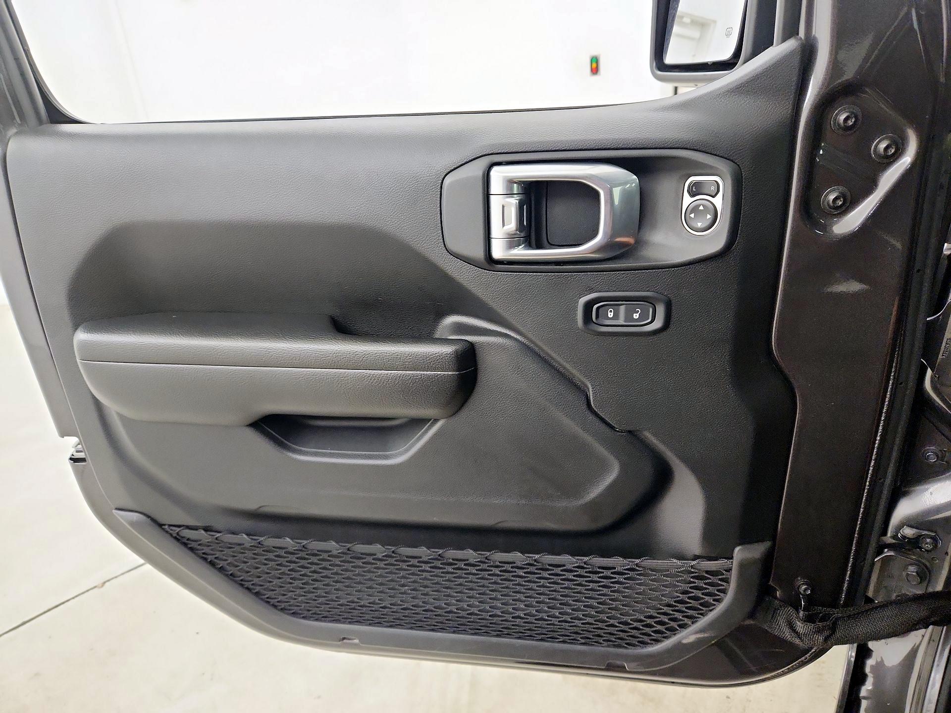Thumbnail: 2024 Jeep Wrangler - 12