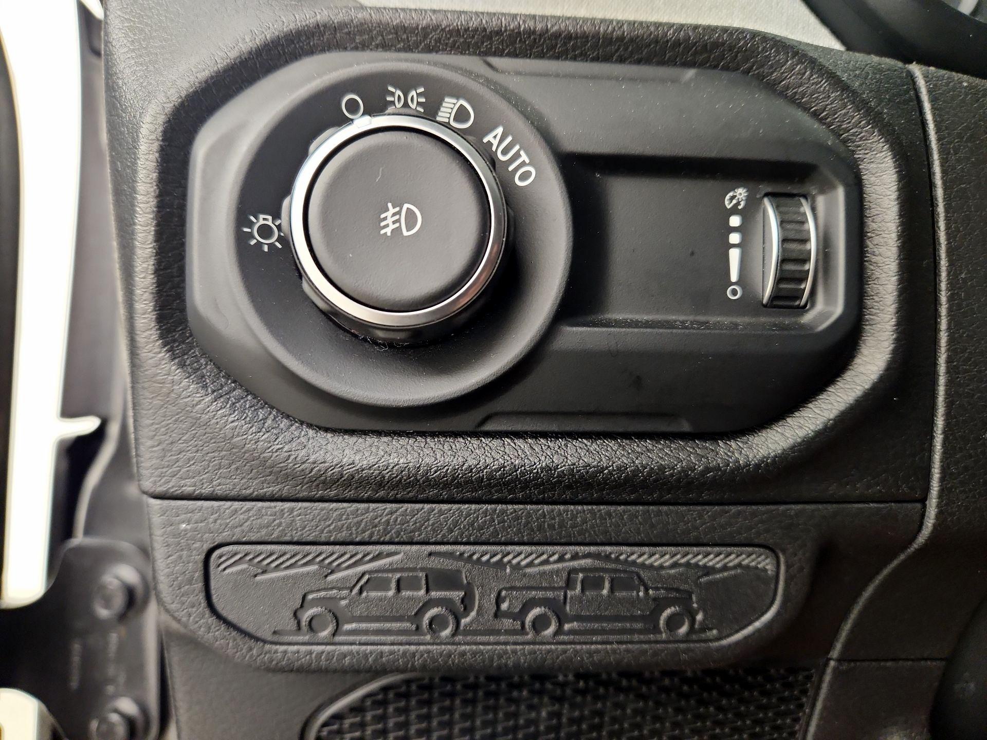Thumbnail: 2024 Jeep Wrangler - 13
