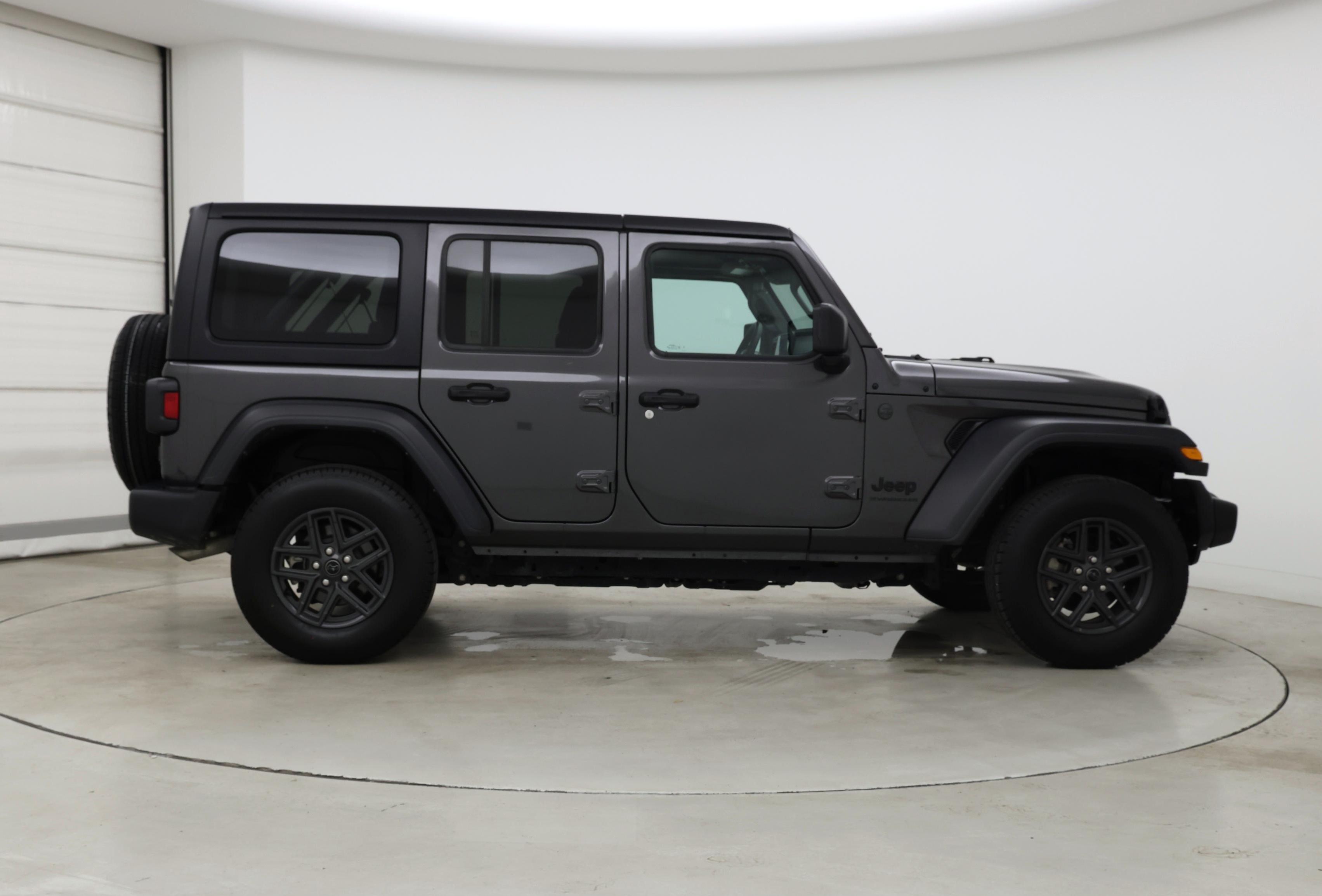 Thumbnail: 2024 Jeep Wrangler - 7