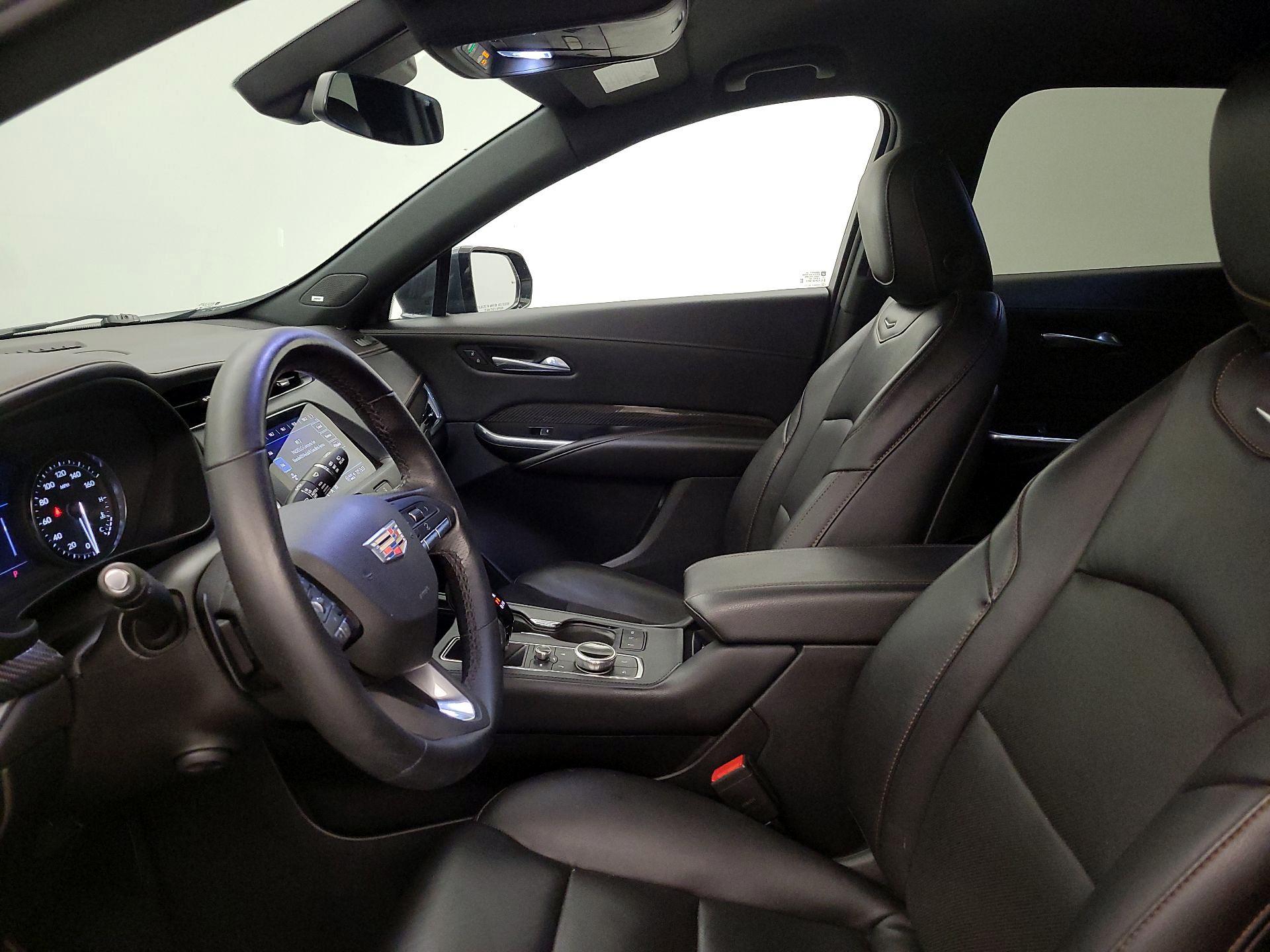 Thumbnail: 2021 Cadillac XT4 - 11