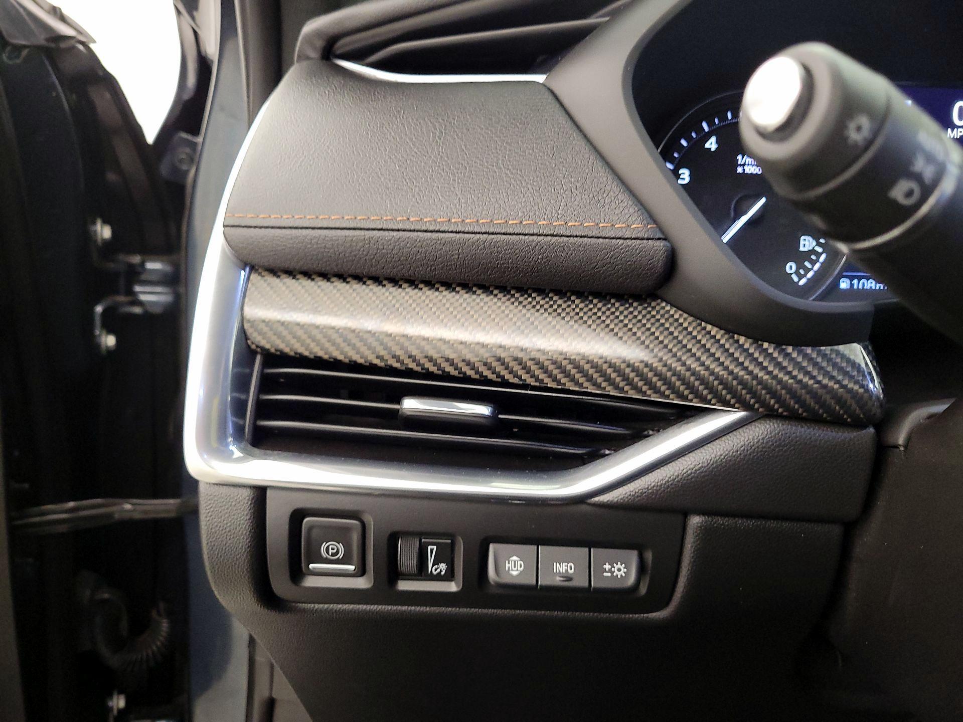 Thumbnail: 2021 Cadillac XT4 - 13