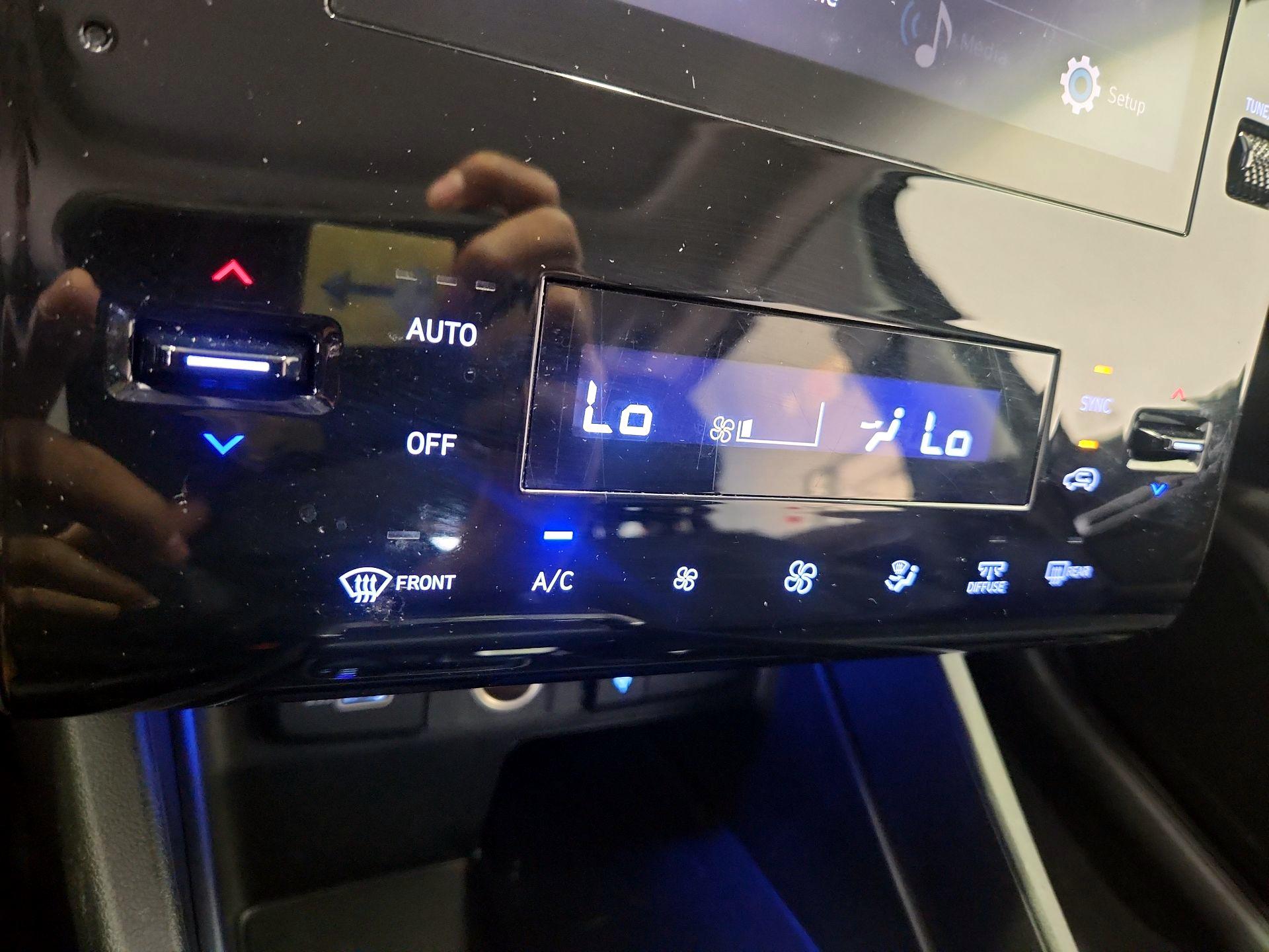 Thumbnail: 2023 Hyundai Tucson - 16