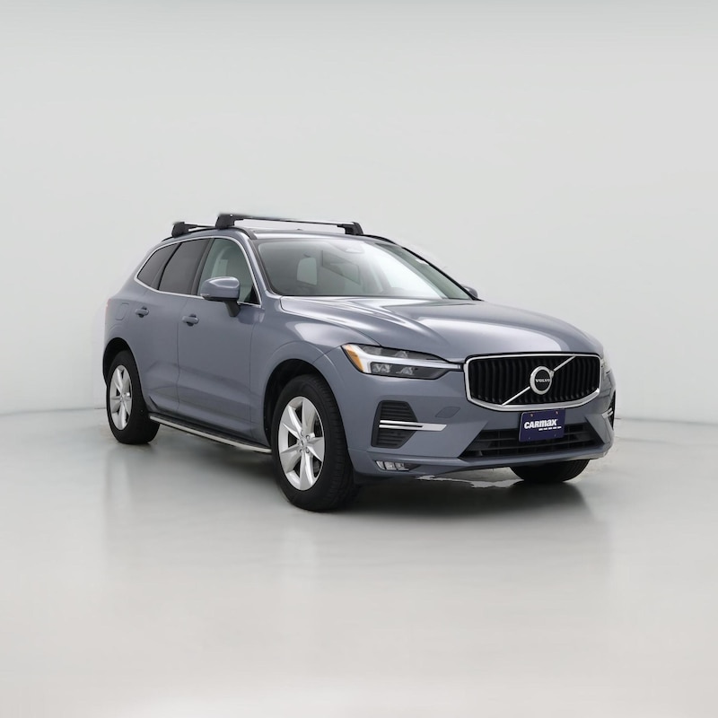 2022 Volvo XC60 B5 Momentum