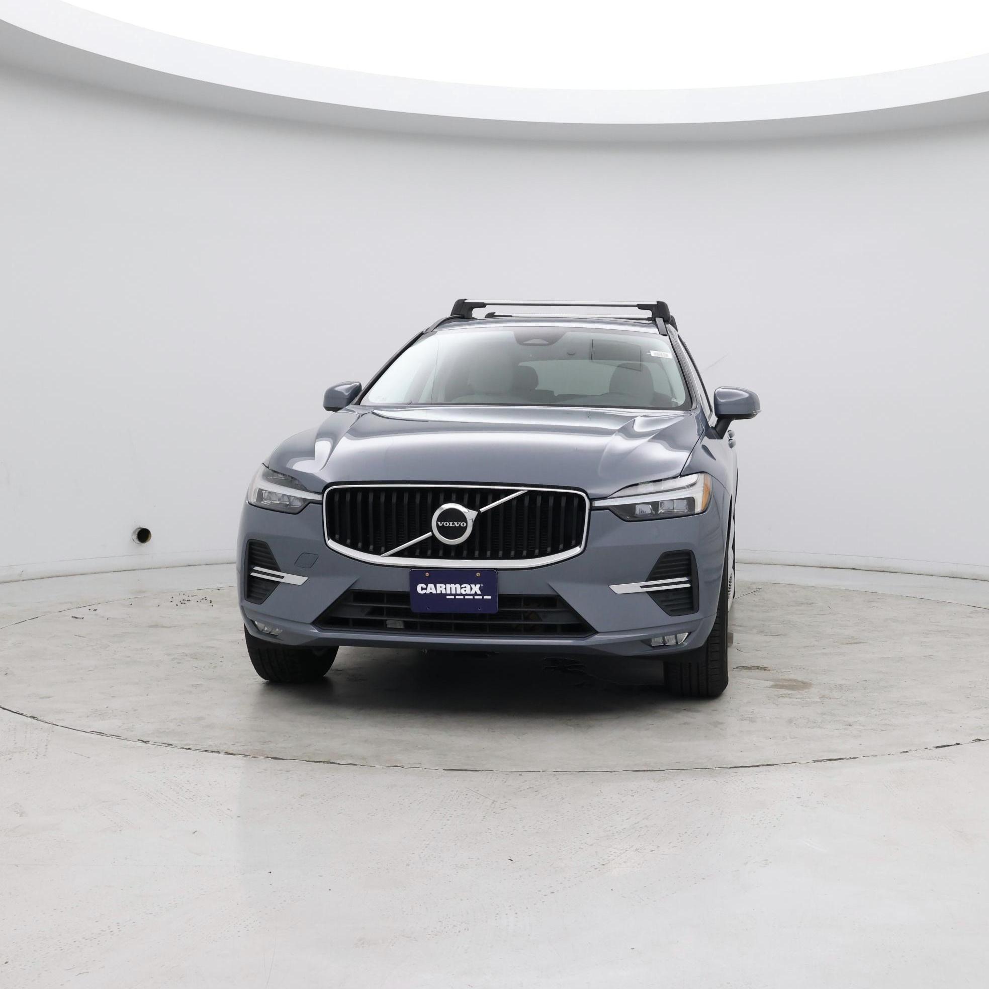 Thumbnail: 2022 Volvo XC60 - 4