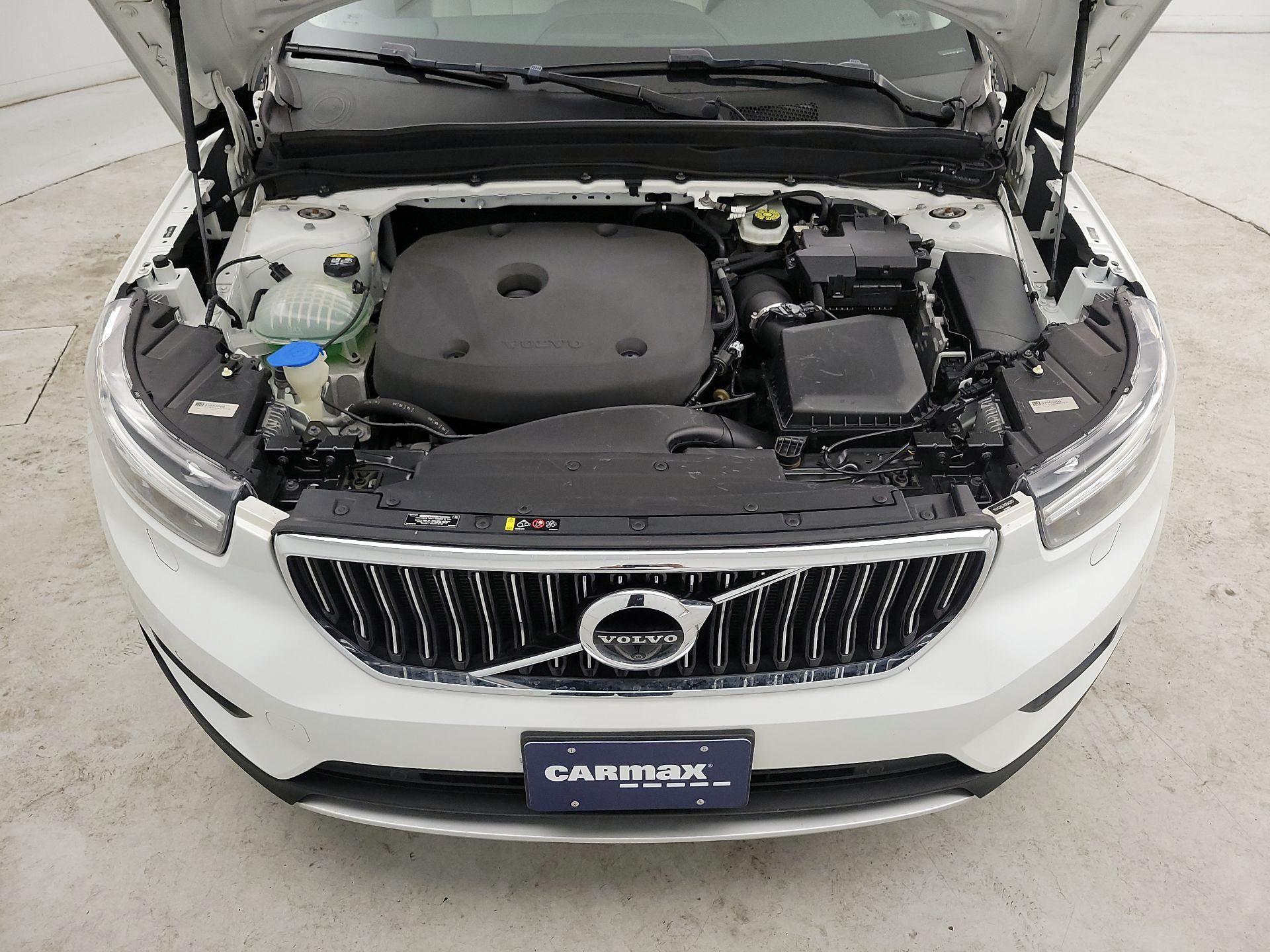 Thumbnail: 2021 Volvo XC40 - 19