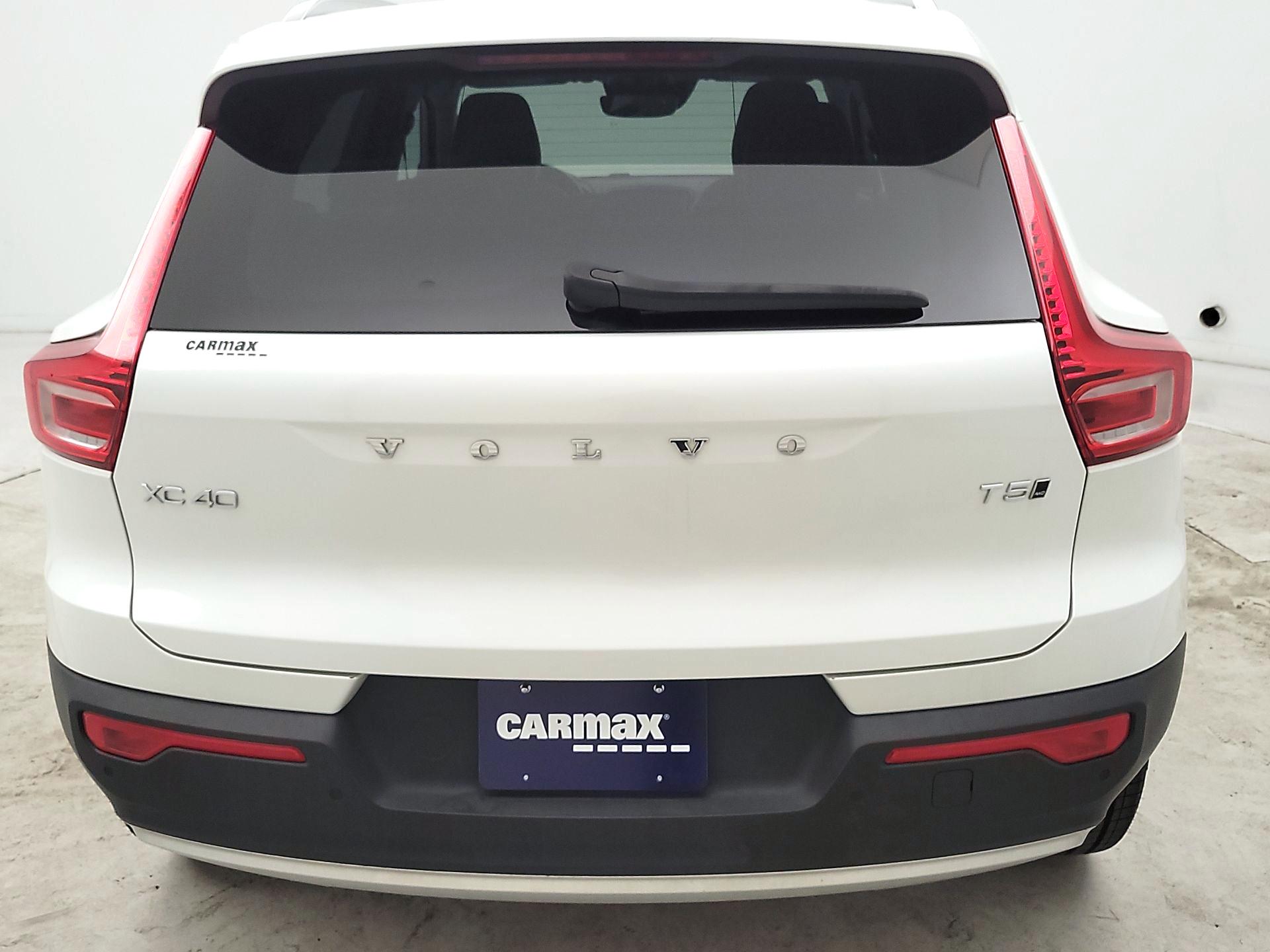 Thumbnail: 2021 Volvo XC40 - 6