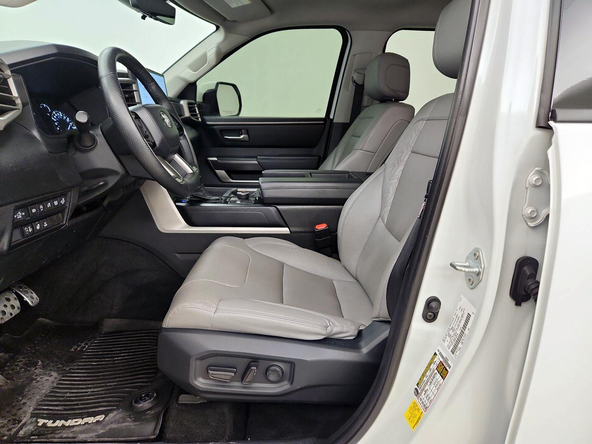 Thumbnail: 2023 Toyota Tundra - 11