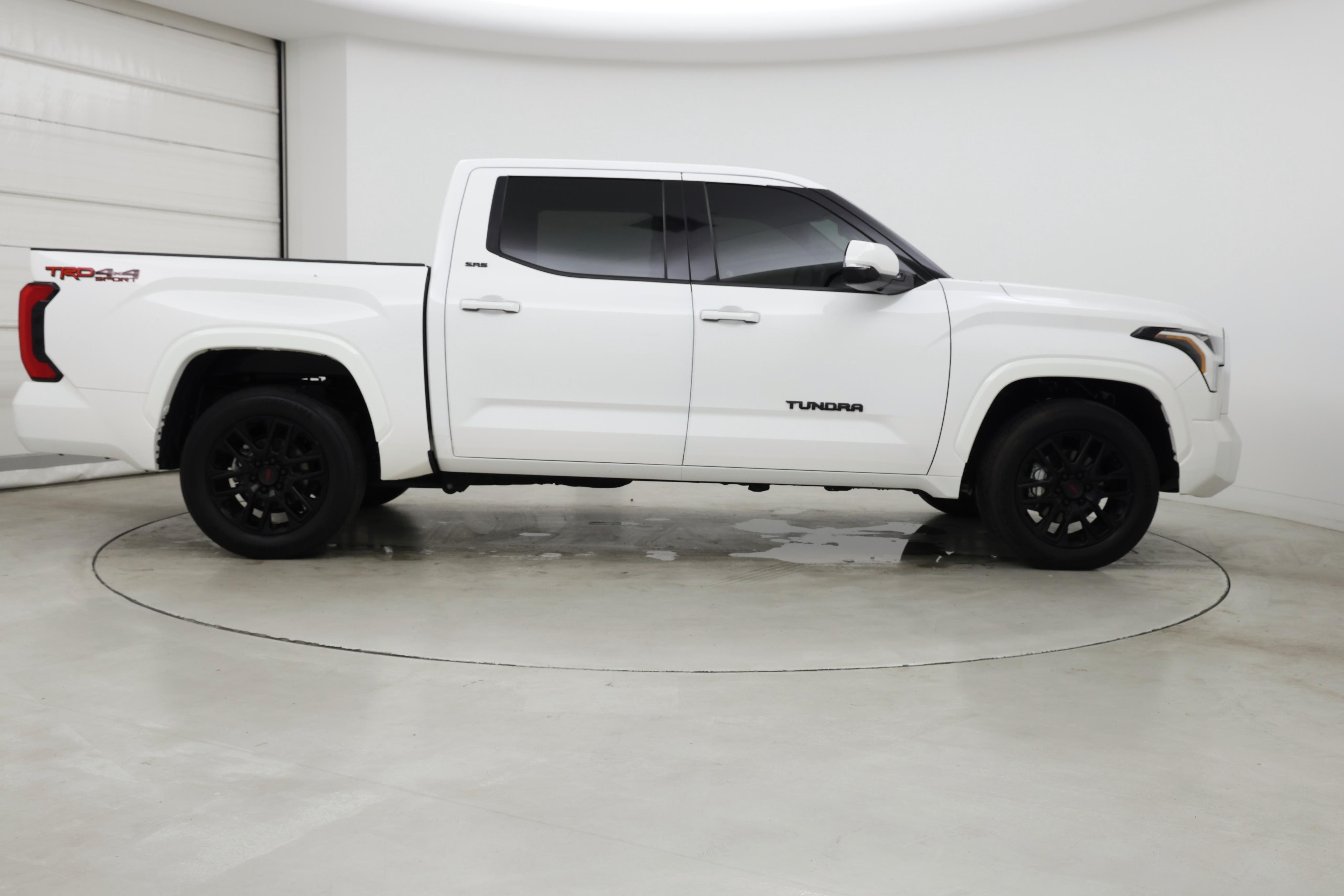 Thumbnail: 2023 Toyota Tundra - 7