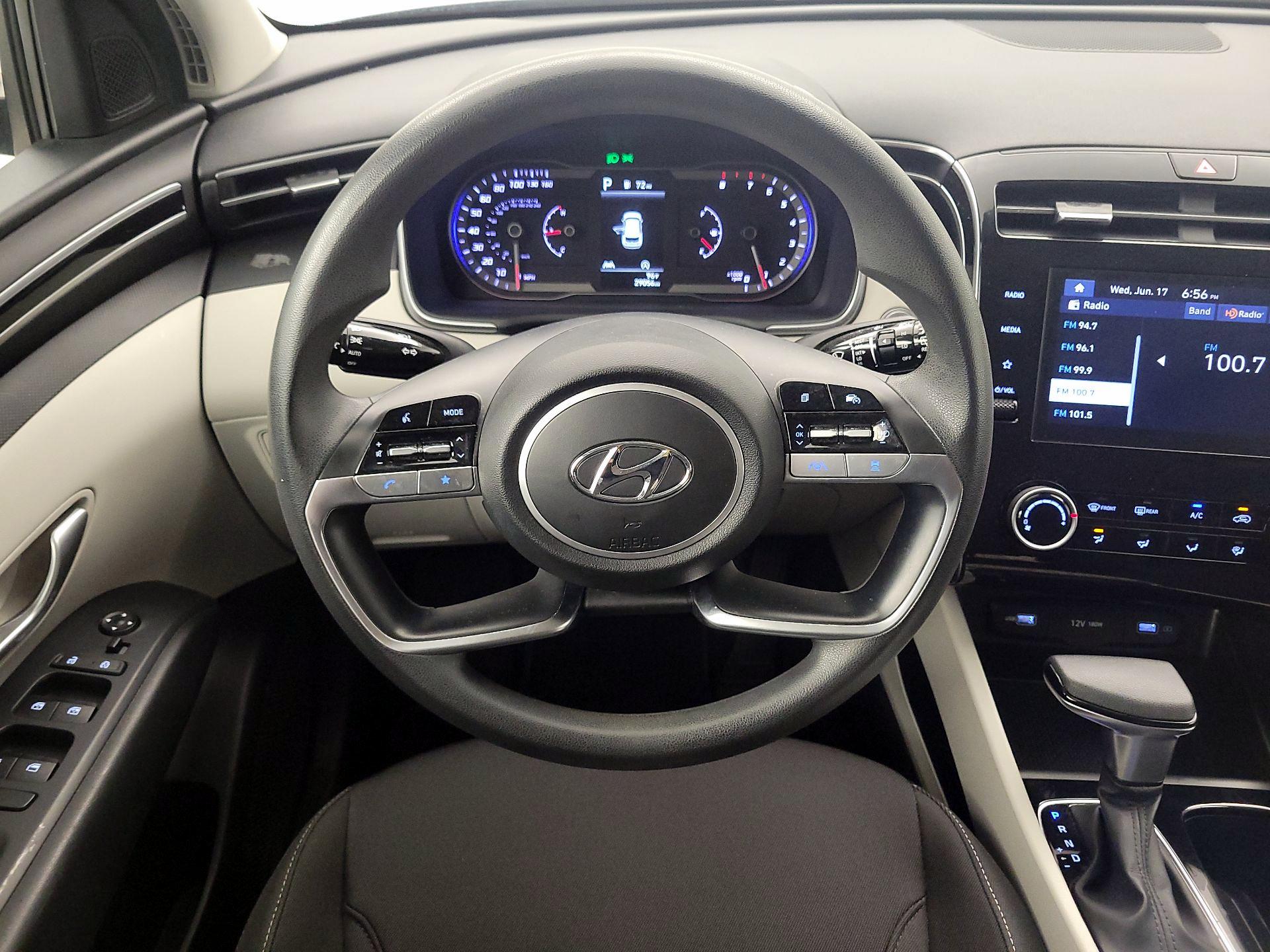 Thumbnail: 2022 Hyundai Tucson - 10