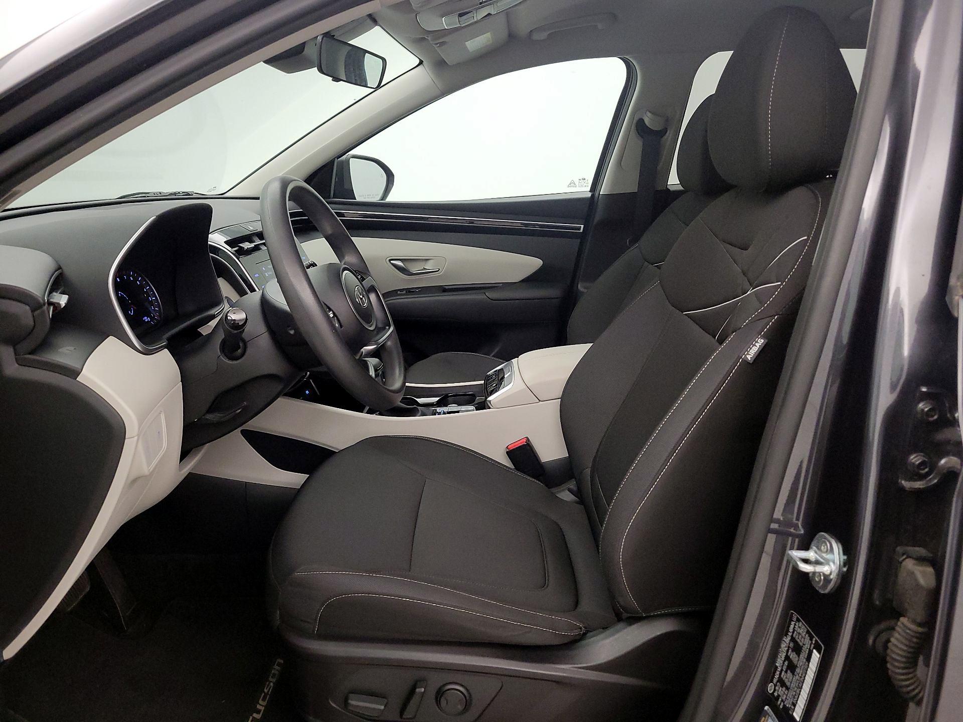 Thumbnail: 2022 Hyundai Tucson - 11