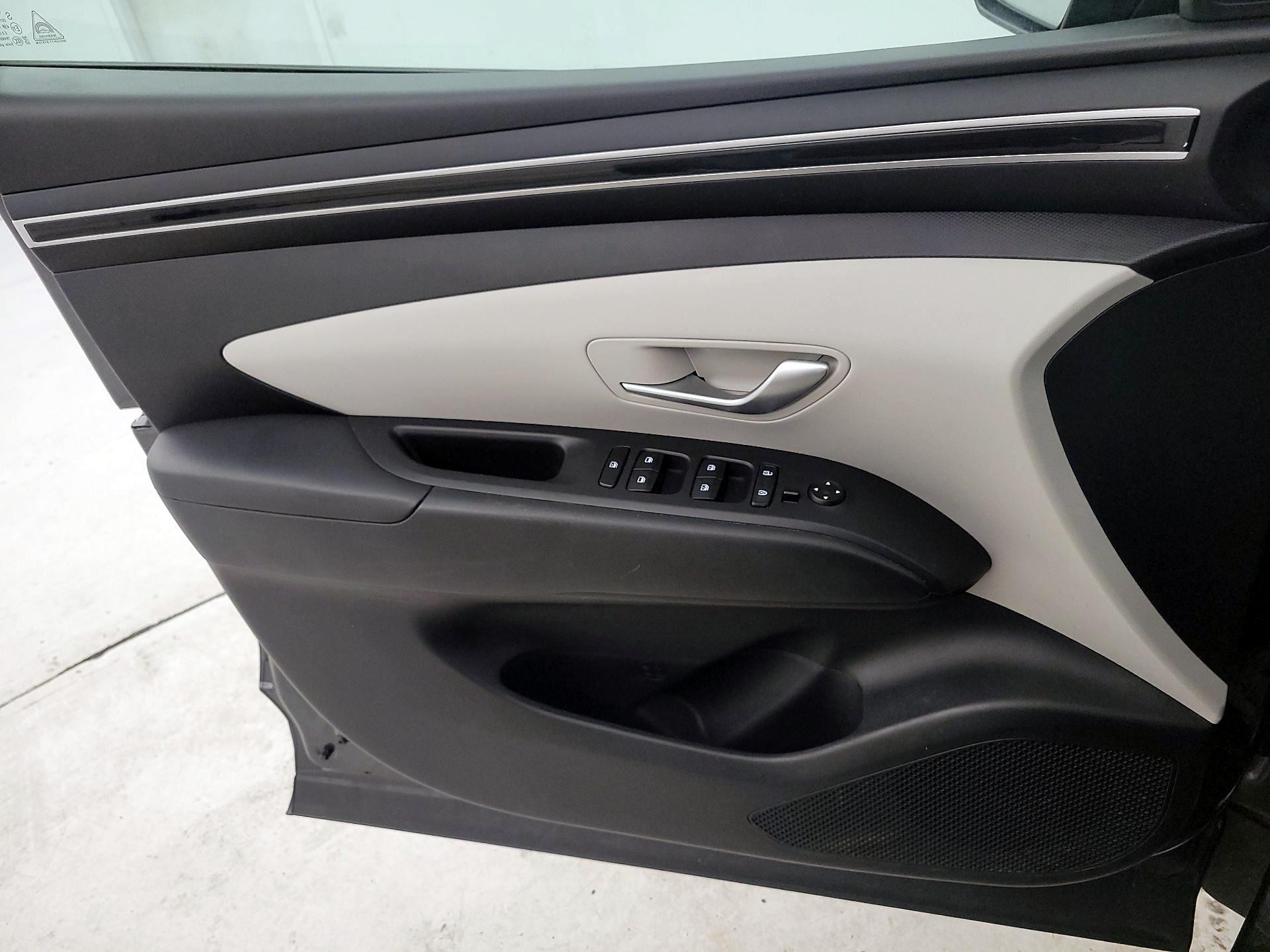Thumbnail: 2022 Hyundai Tucson - 12