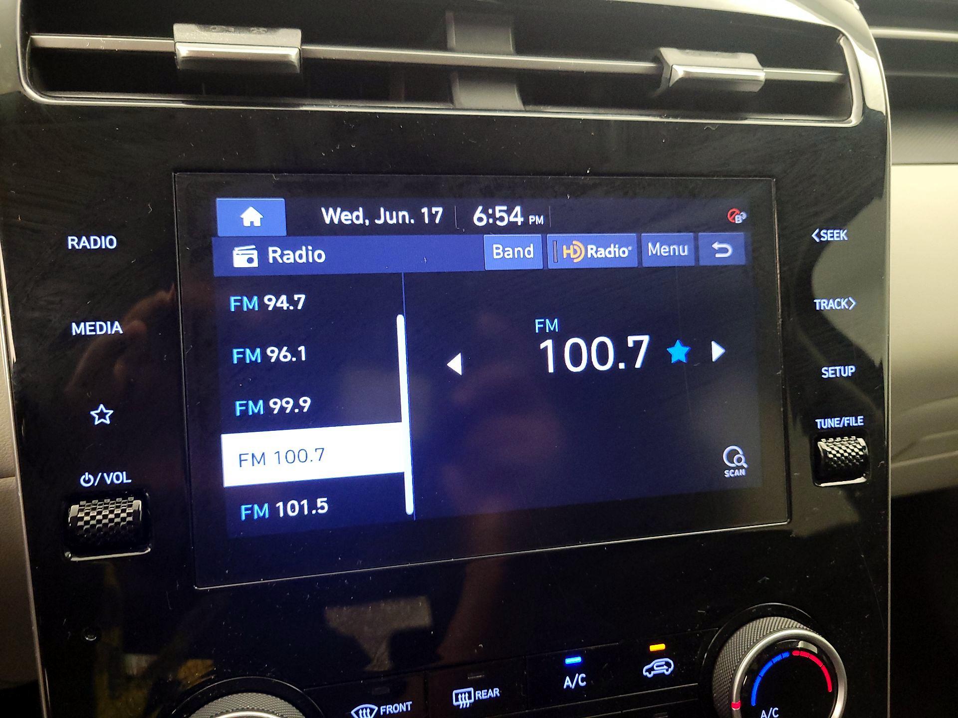 Thumbnail: 2022 Hyundai Tucson - 15
