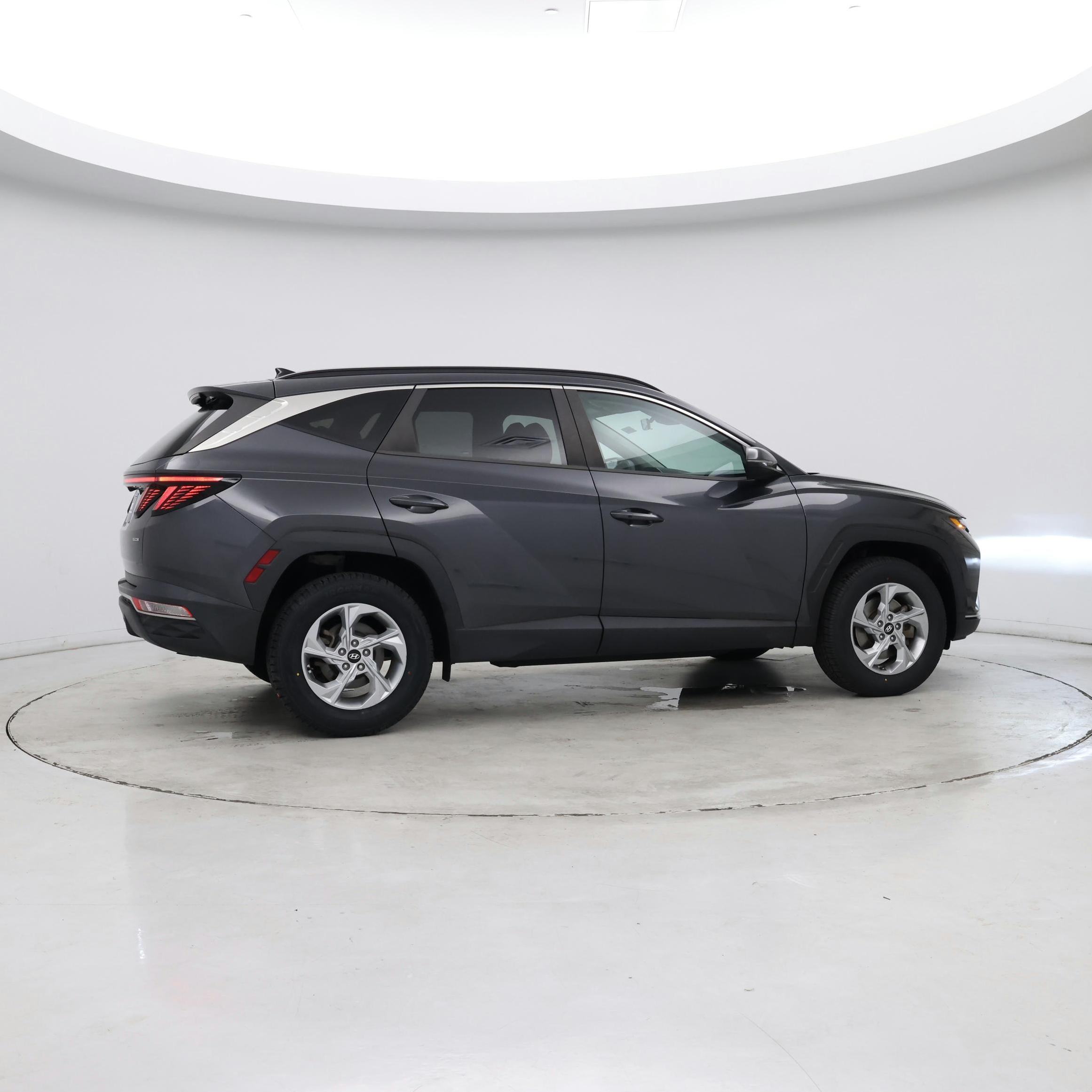 Thumbnail: 2022 Hyundai Tucson - 8
