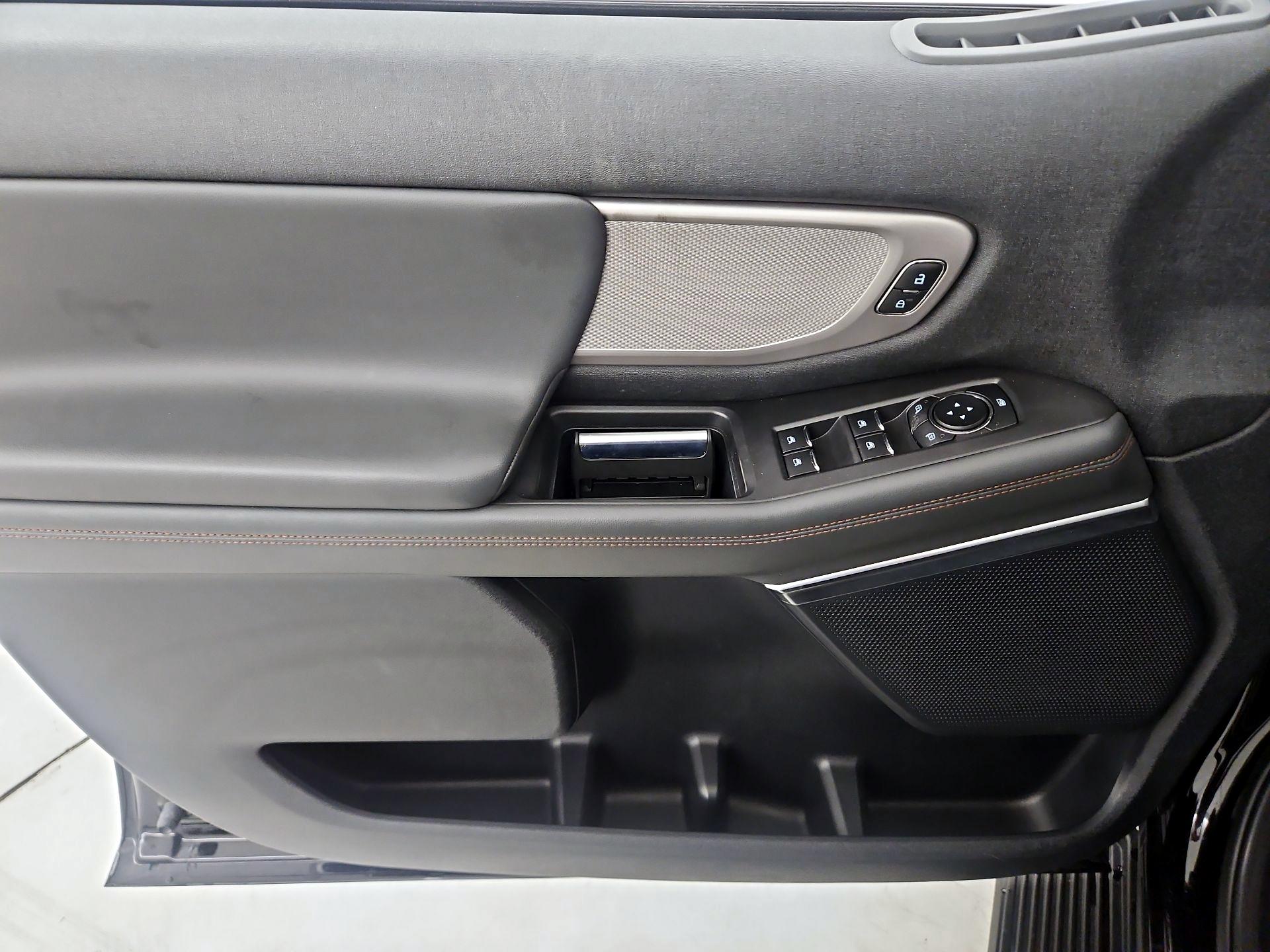 Thumbnail: 2025 Ford Expedition MAX - 12