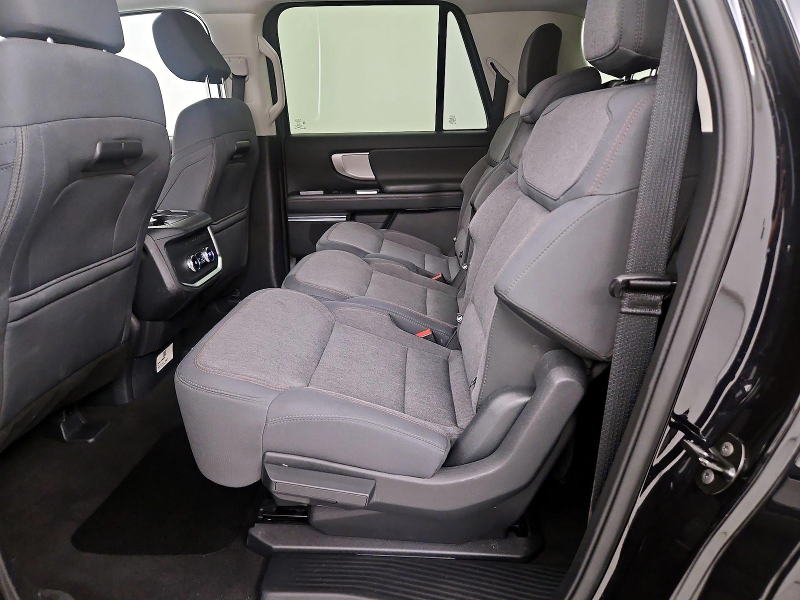 2025 Ford Expedition Active - Photo 21
