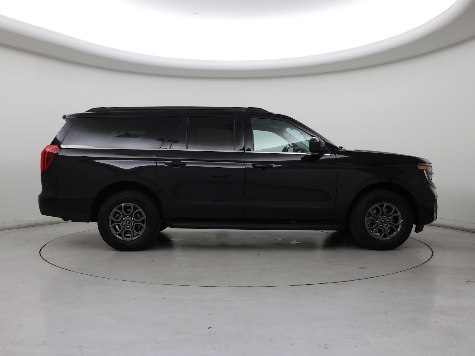 2025 Ford Expedition Active - Photo 8